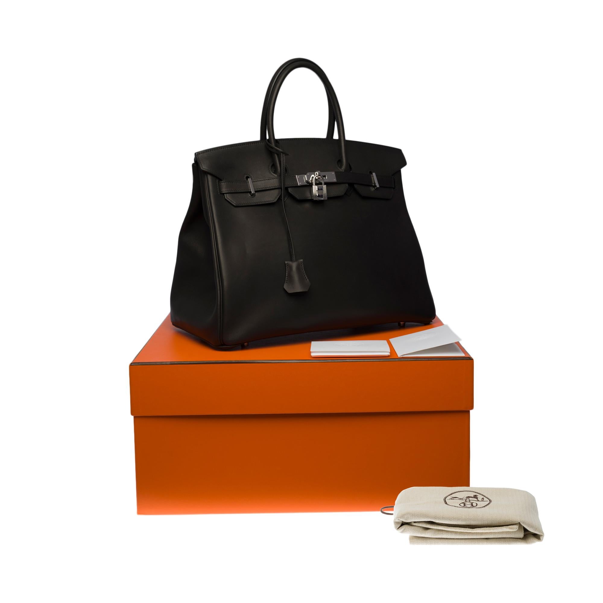 NEW - ULTRA RARE- Hermès Birkin 35 handbag in Black Barenia leather , SHW 5