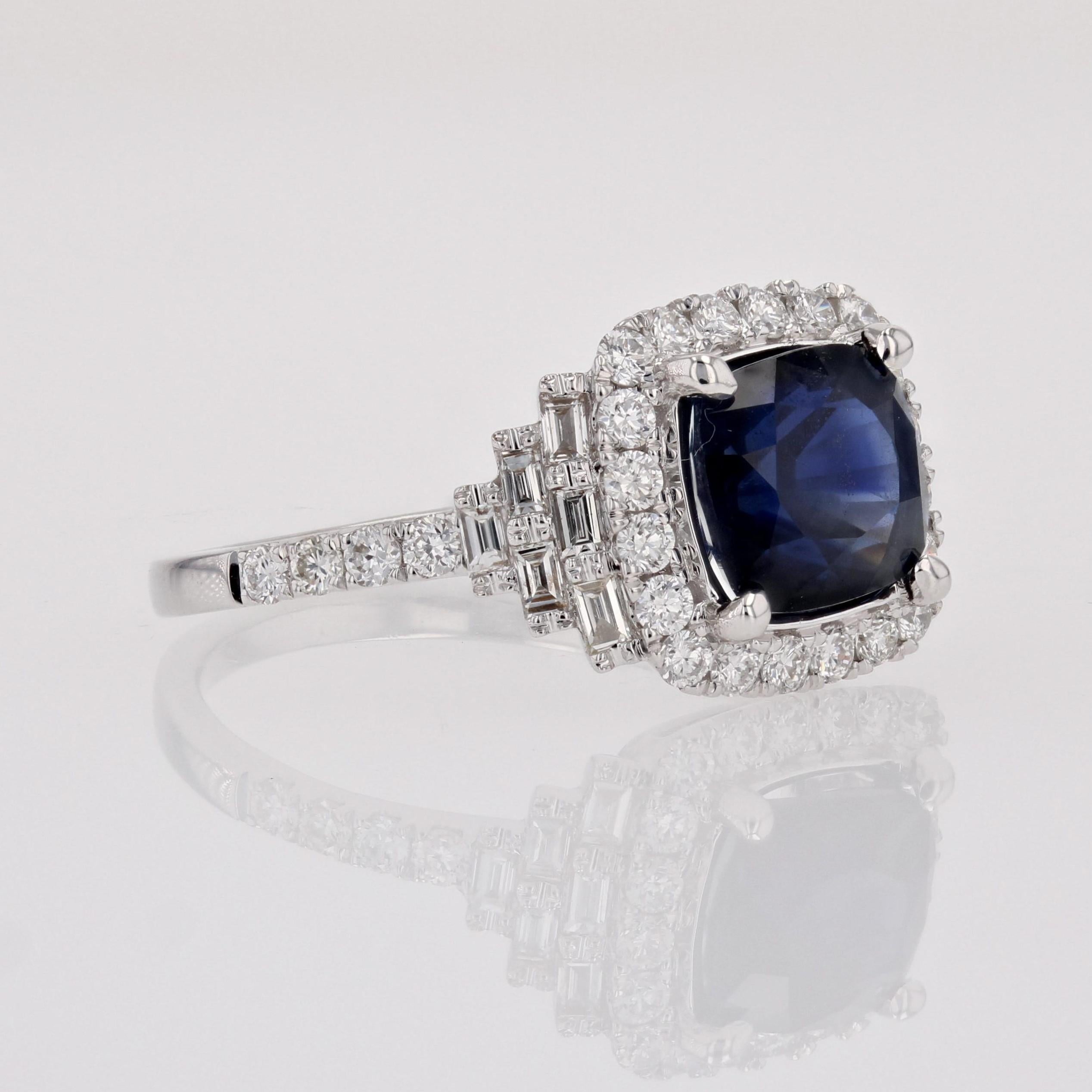 New Unheted Ceppylon Sapphire Diamonds 18 Karat White Gold Cluster Ring in vendita 5