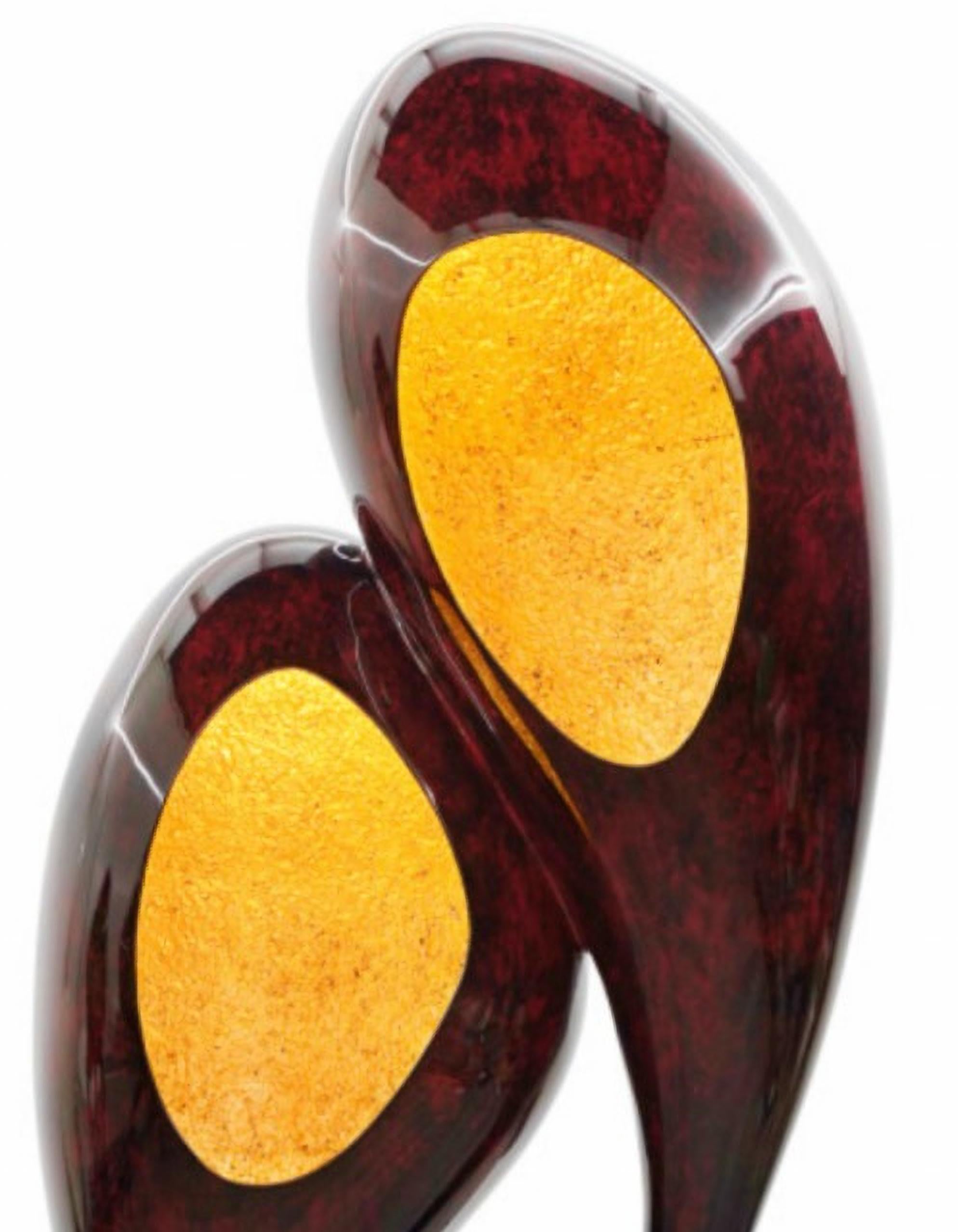 New unique display case.

Textured gold leaf interior, high gloss red Opal structure.
Dimensions:
73 x 63 x 198 cm
28.7 x 24.8 x 78 in.

External structure: resin reinforced with fiberglass with high gloss red Opal finish;
Internal structure: resin