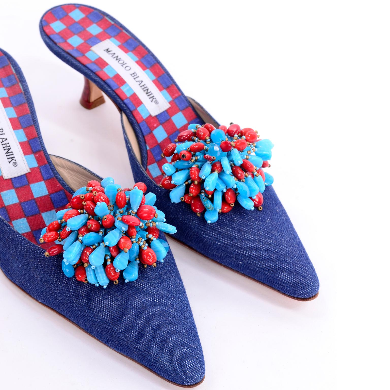 New Unworn Manolo Blahnik Shoes Denim Kitten Heel Mules W/ Red & Blue Beads 38.5 In New Condition In Portland, OR