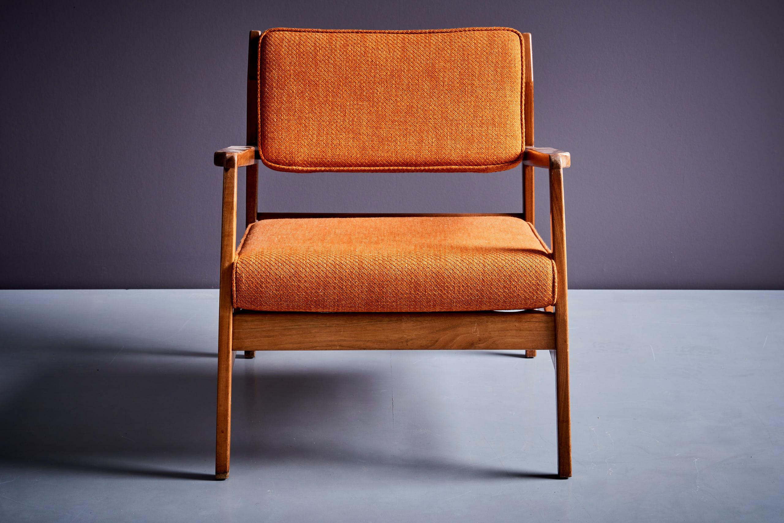 Gepolstertes orangefarbenes Jens Risom-Sofa-Set mit Missoni-Stoff im Angebot 8
