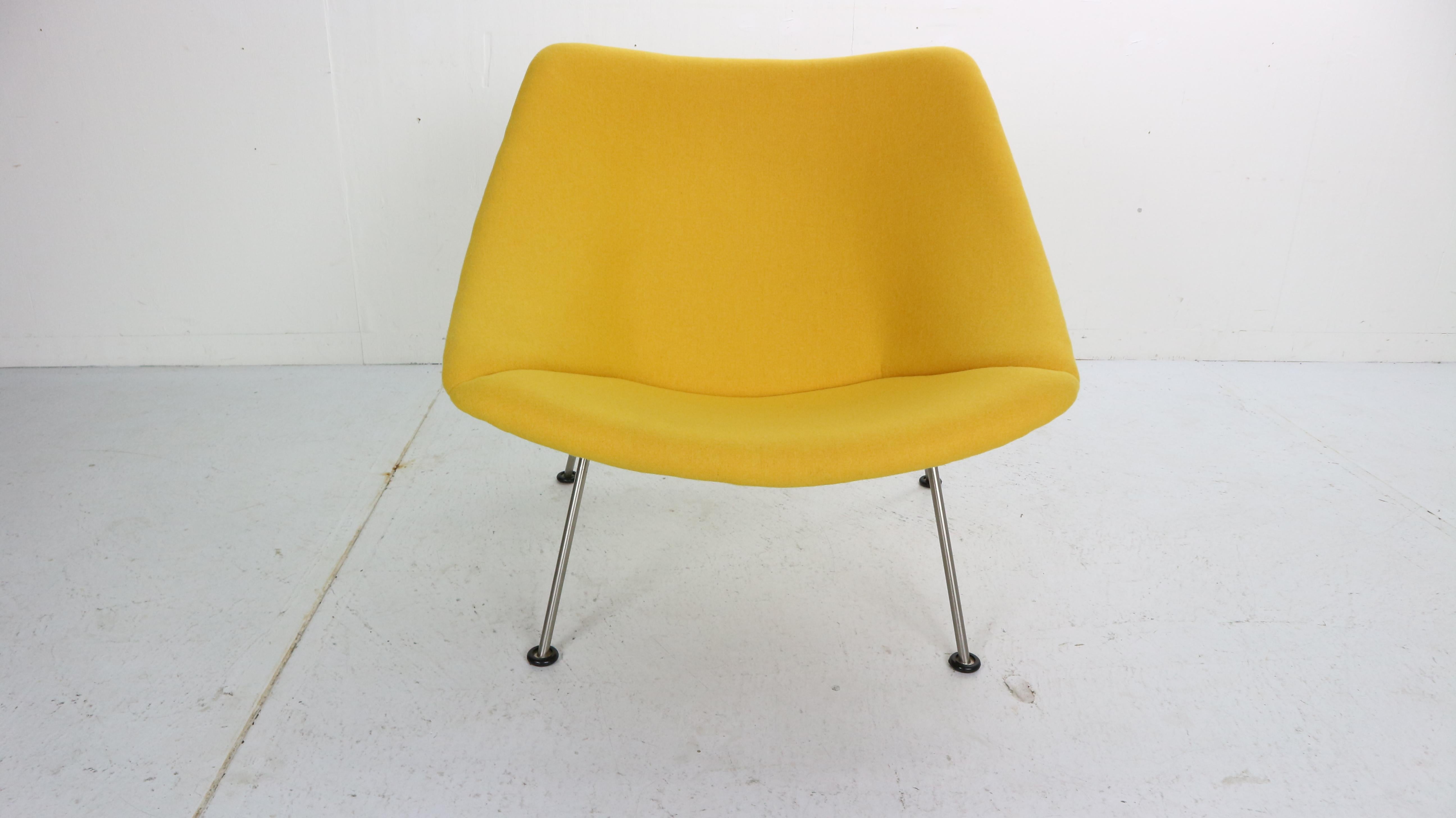 Dutch New Upholstery F157 Oyster Lounge Chair by Pierre Paulin for Artifort, 1960s