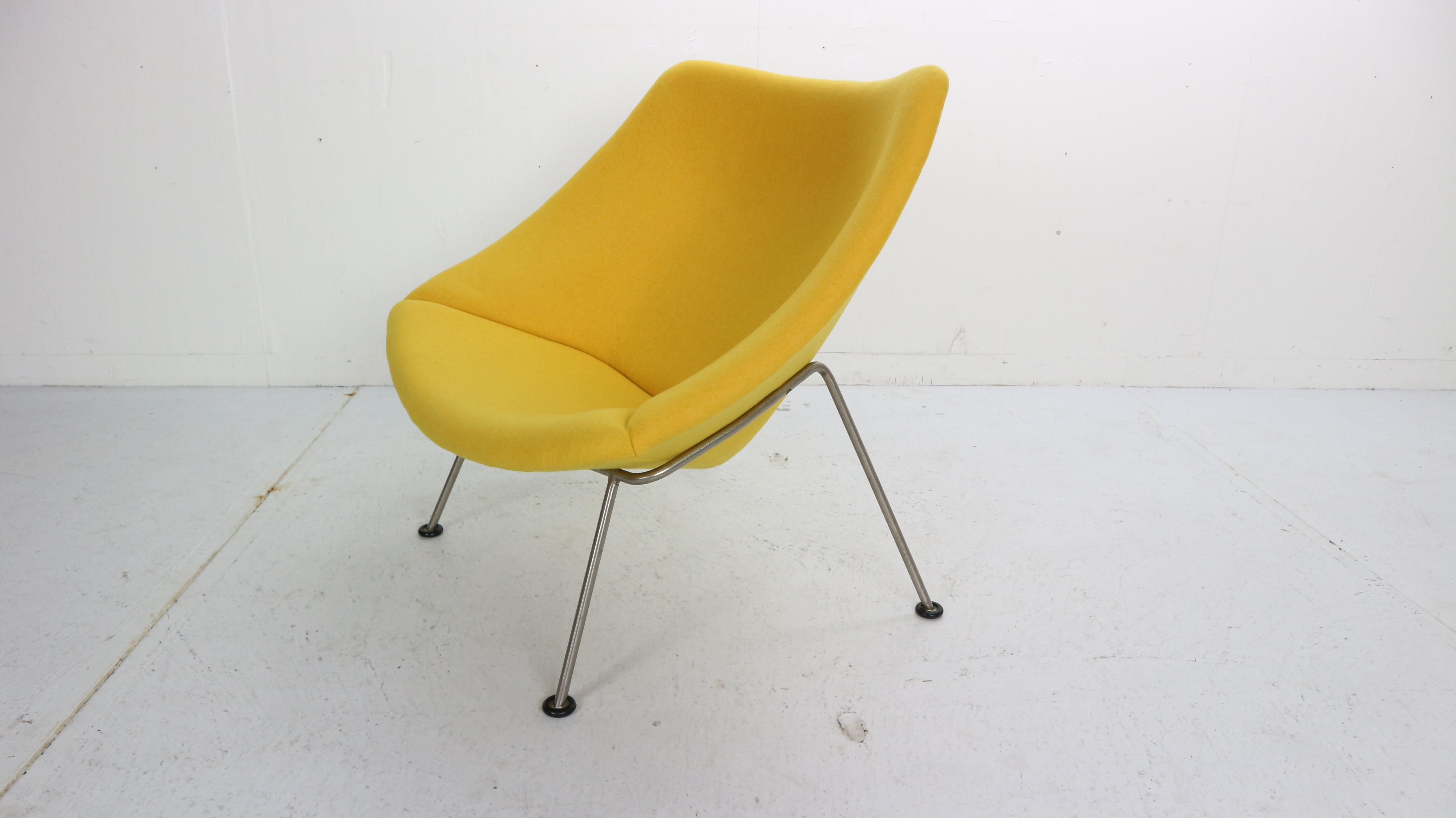 Mid-20th Century New Upholstery F157 Oyster Lounge Chair by Pierre Paulin for Artifort, 1960s
