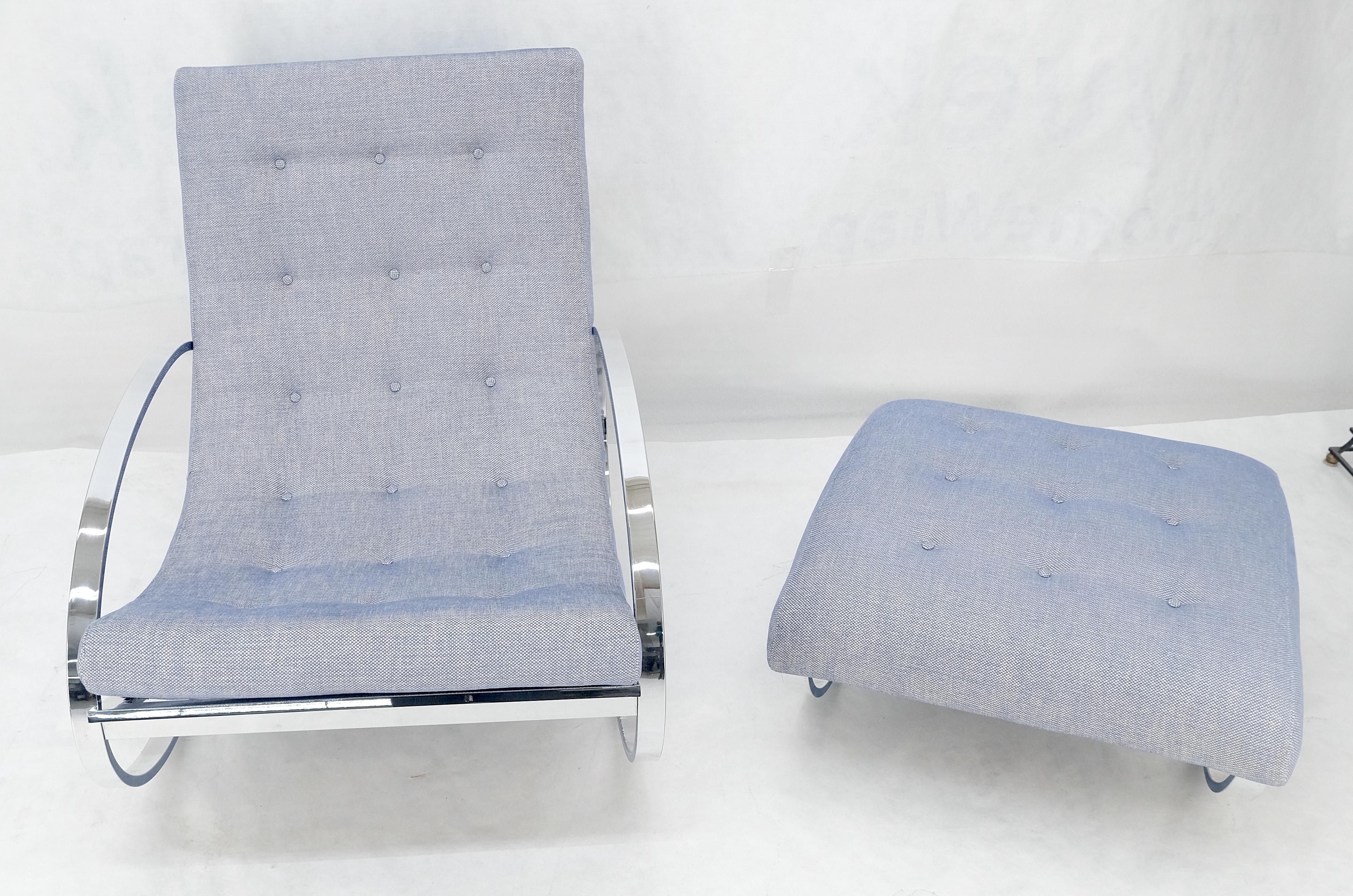 Nuova tappezzeria Renato Zevi Ellipse Base Rocking Chair & Ottoman di Selig MINT in vendita 8