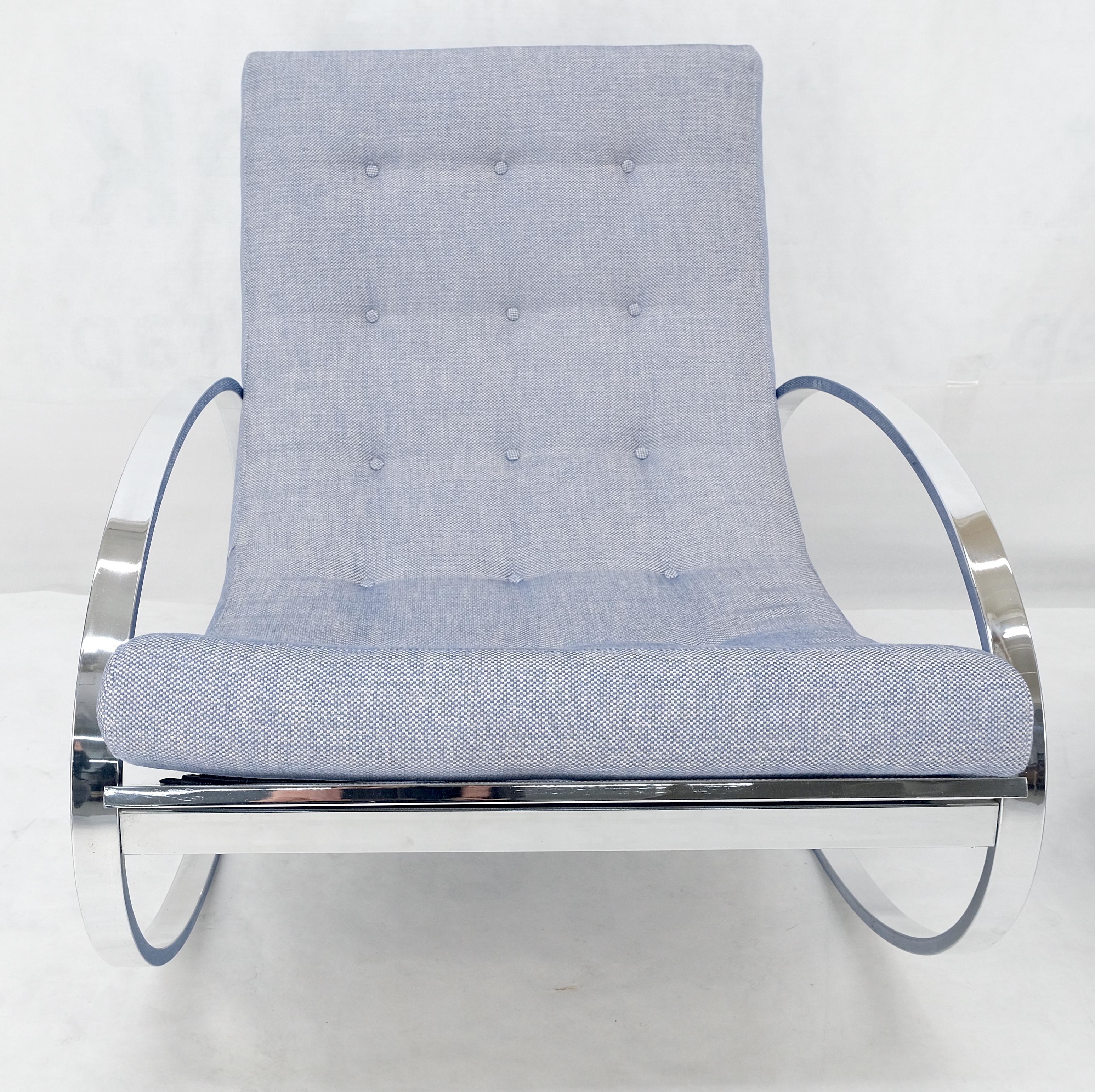 Nuova tappezzeria Renato Zevi Ellipse Base Rocking Chair & Ottoman di Selig MINT in vendita 9