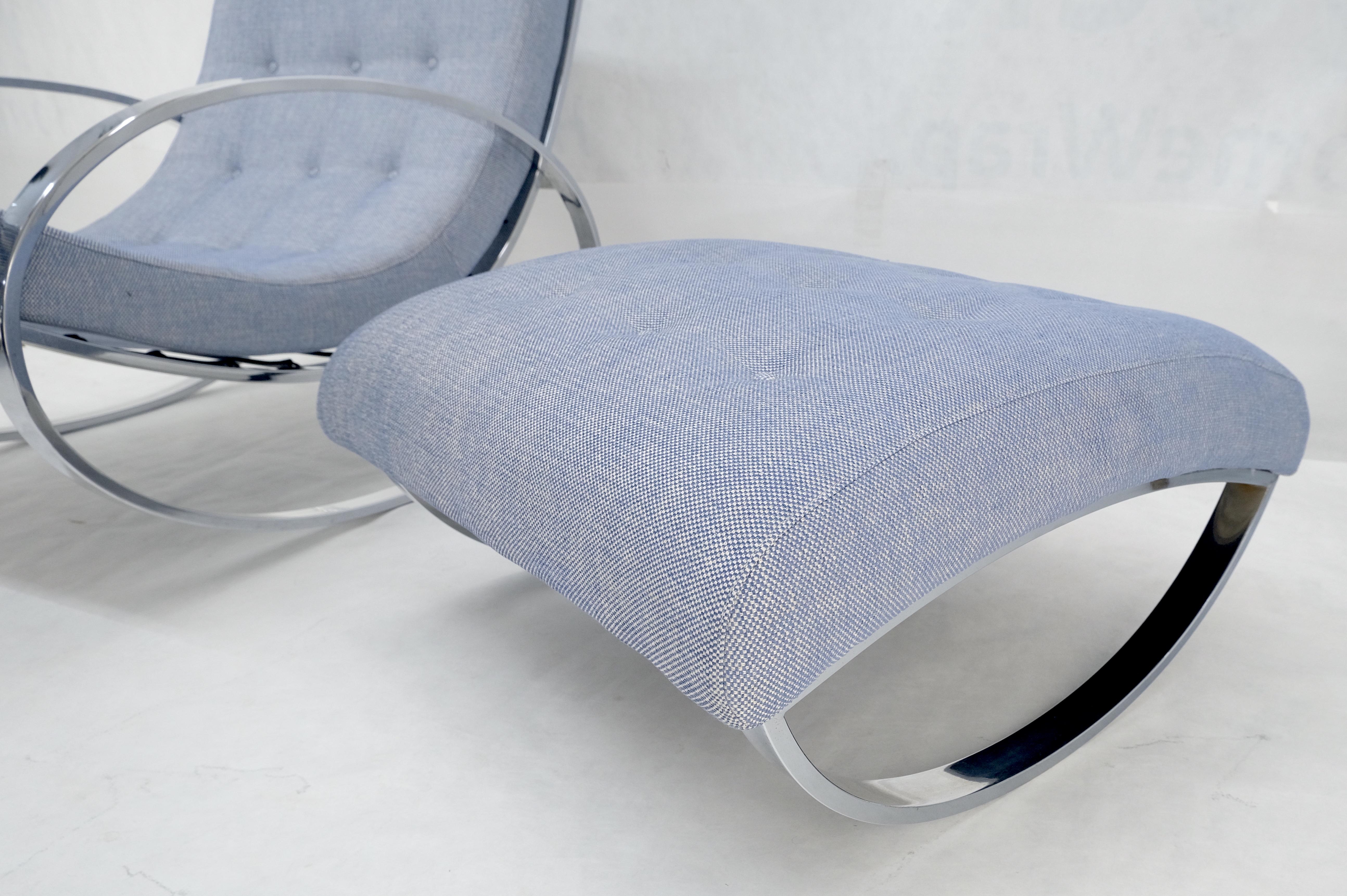 Nuova tappezzeria Renato Zevi Ellipse Base Rocking Chair & Ottoman di Selig MINT in vendita 11