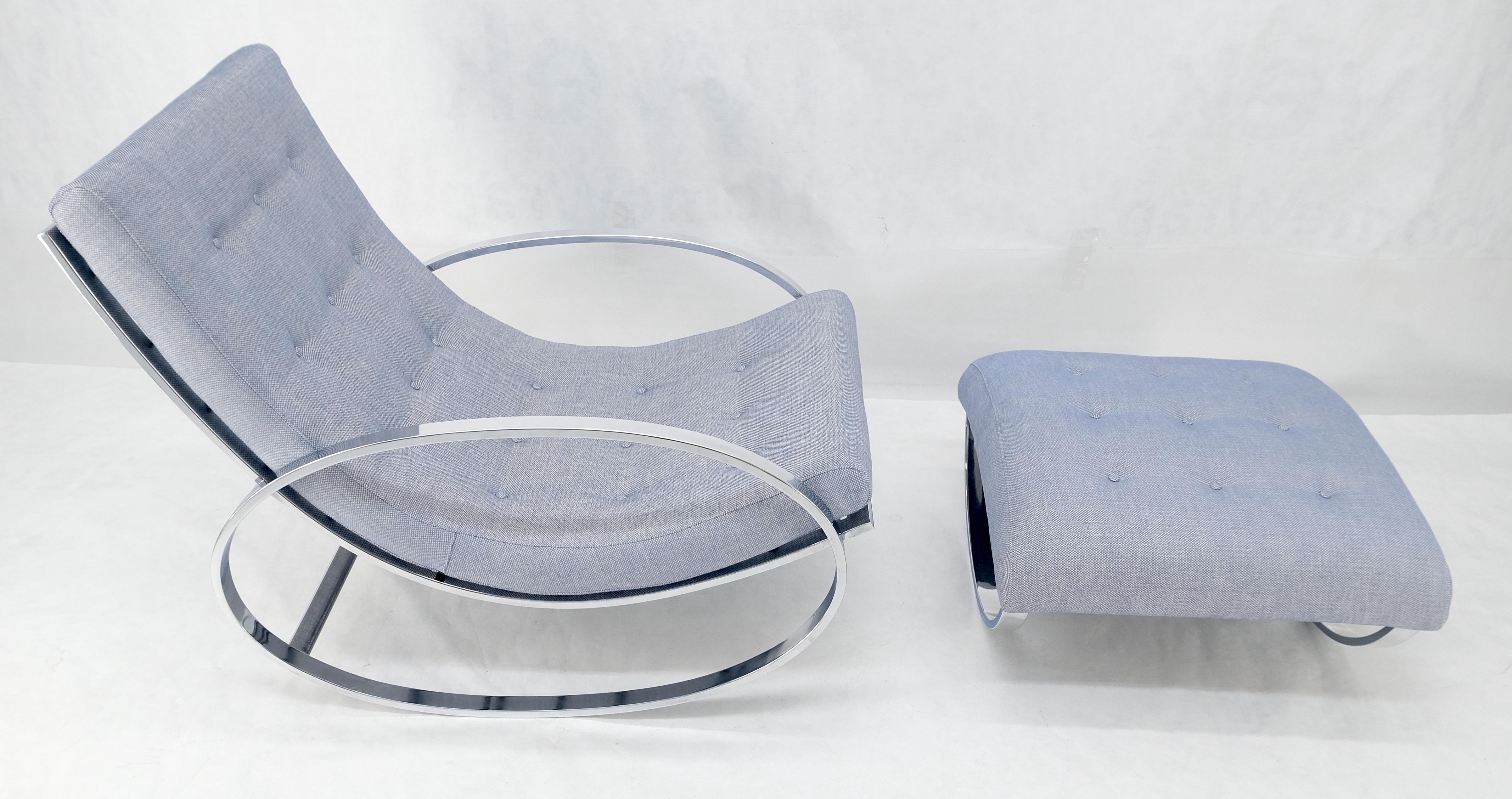 Nuova tappezzeria Renato Zevi Ellipse Base Rocking Chair & Ottoman di Selig MINT in vendita 13