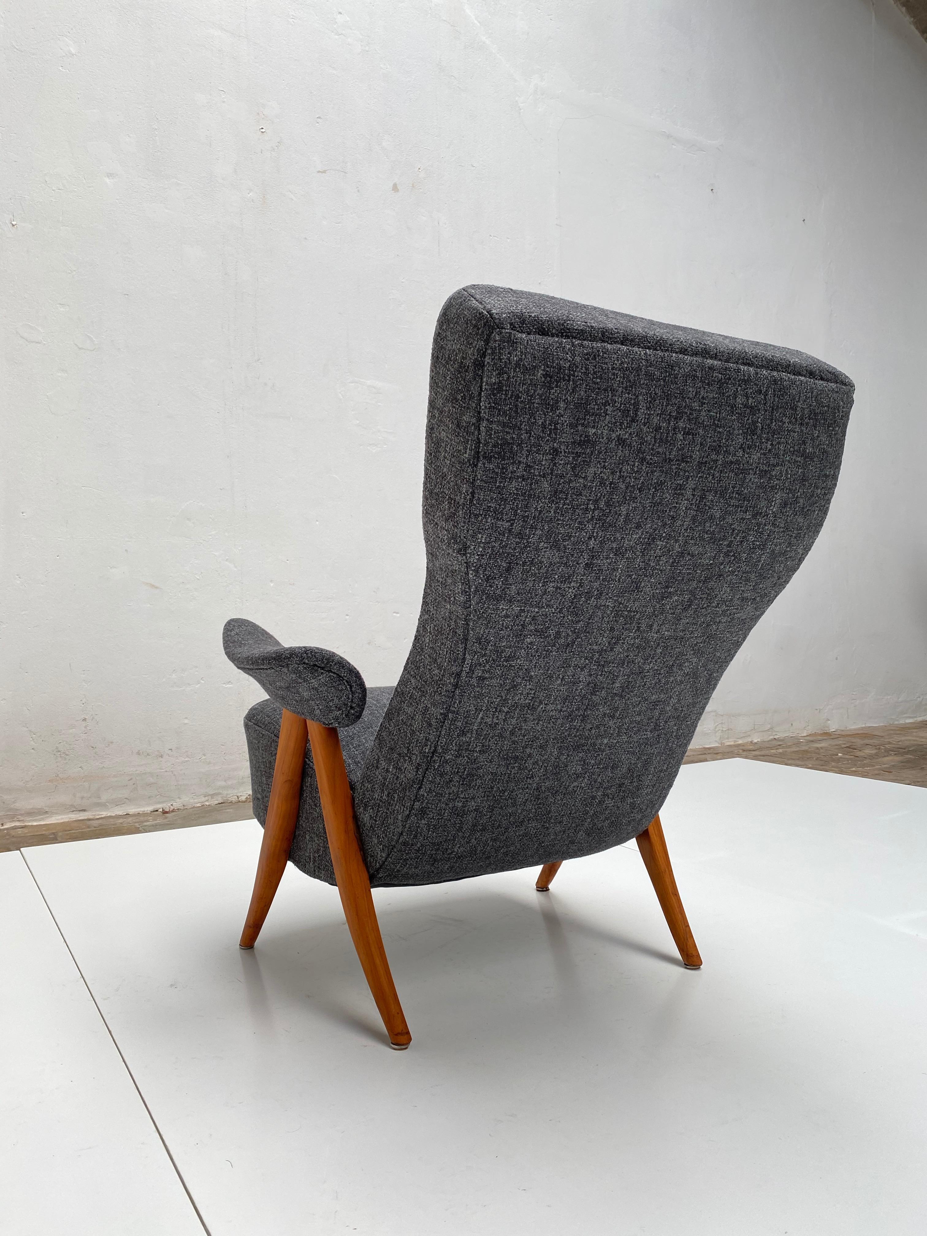New Upholstery Theo Ruth Model 105 Lounge Chair, Artifort, 1957, the Netherlands 2