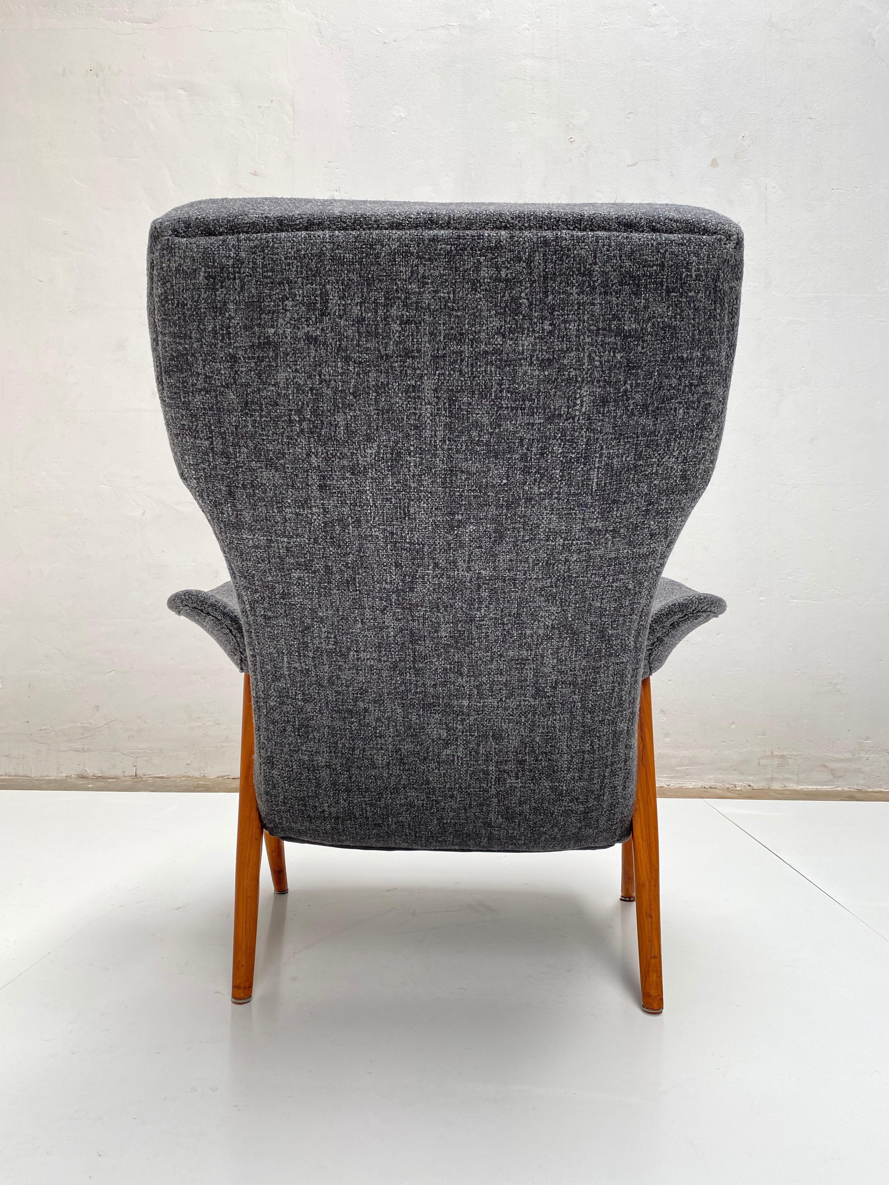 Steel New Upholstery Theo Ruth Model 105 Lounge Chair, Artifort, 1957, the Netherlands