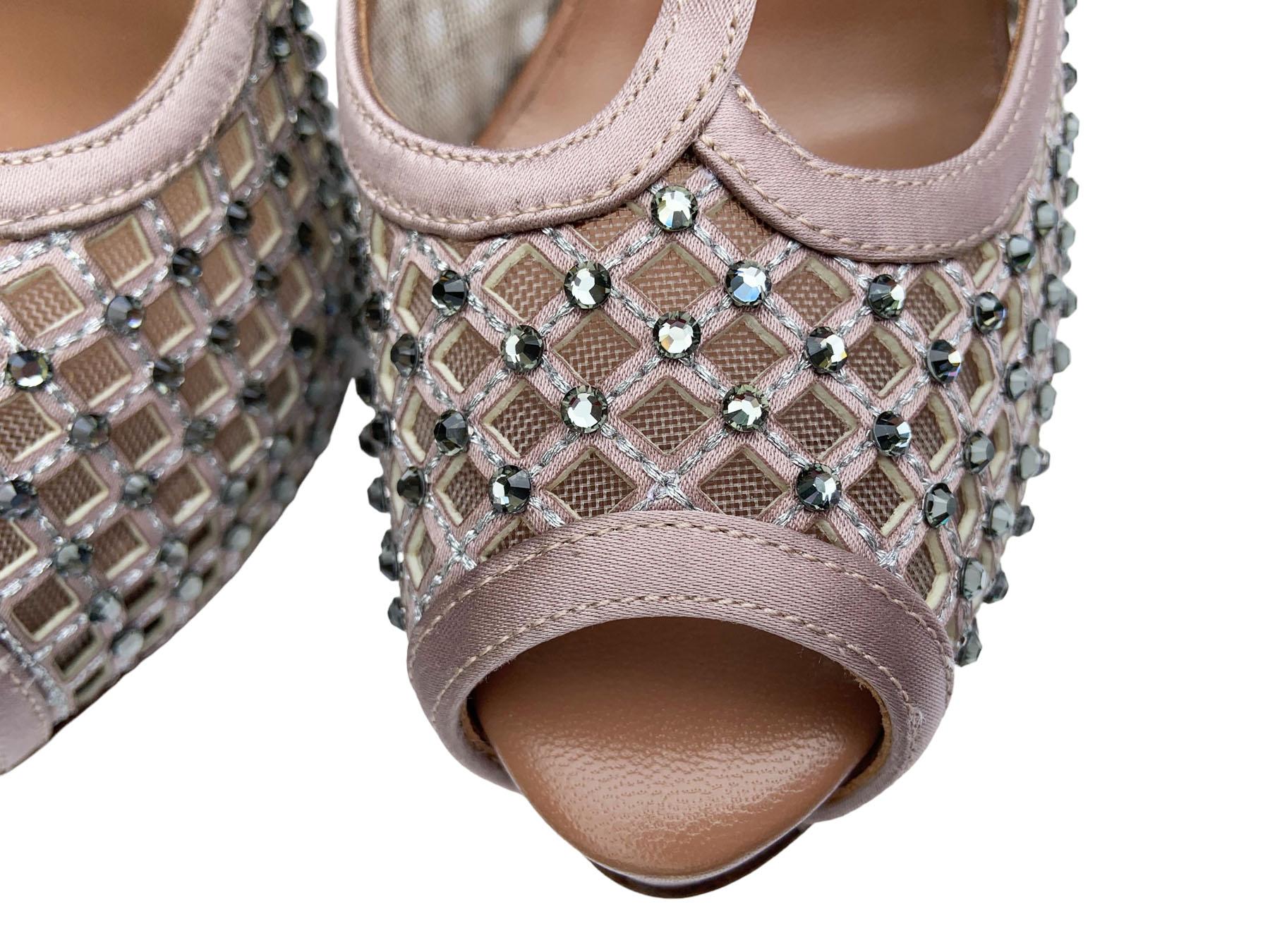 New Valentino Garavani Beige Crystal Embellished T-Strap Pumps Shoes It 37.5 For Sale 2