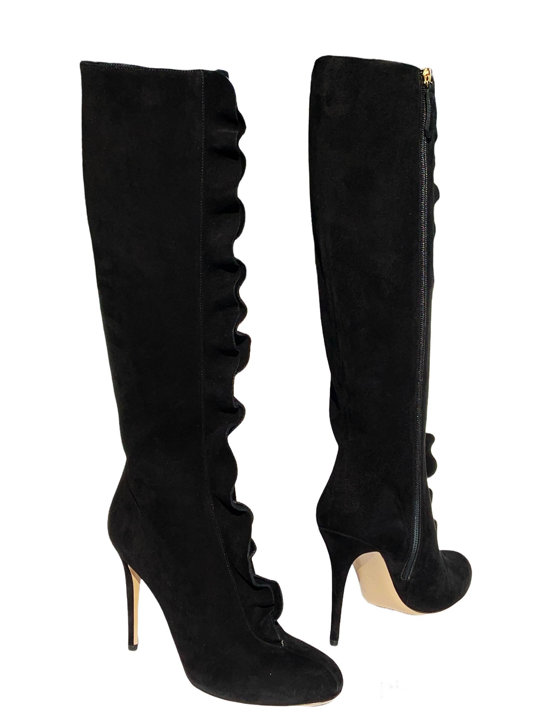 Women's New Valentino Garavani Black Suede Ruffle Embellish Knee Boots Italian 39 - US 9 For Sale
