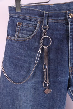 New Valentino keychain with box