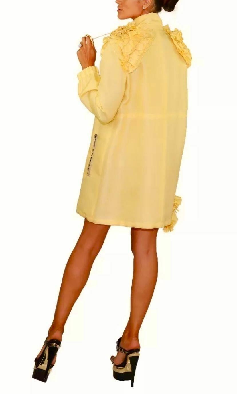 New Valentino Yellow 100% Silk Coat Size US 6 For Sale 2