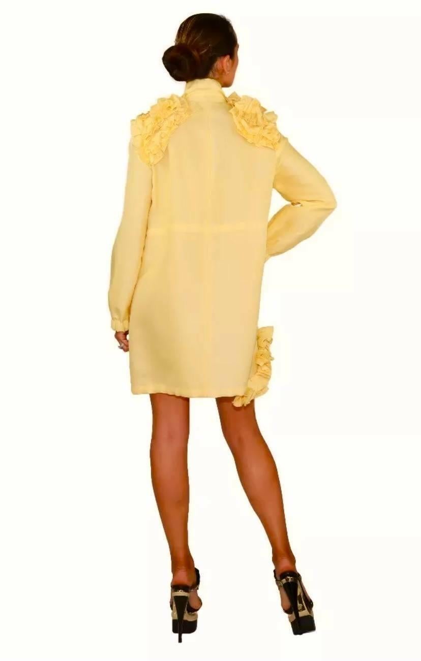 New Valentino Yellow 100% Silk Coat Size US 6 For Sale 3
