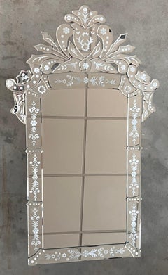 Nouveau miroir vénitien avec crête