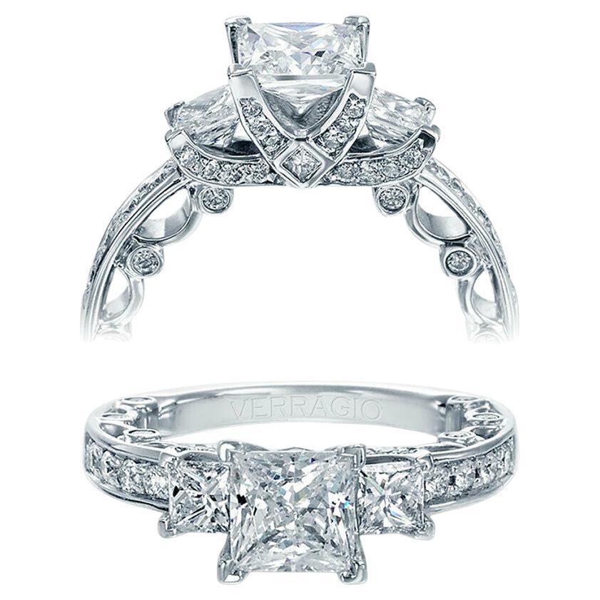 NEW with Tags, Tag price $14500 

Solid 18K White Gold

Verragio Designer Ring, stamped with the designer name, Verragio PARADISO - 3064P 

2 CT Total: 
- 1.01 CT GIA certified Center Diamond: Natural Princess Cut diamond, VS1 / J / No florescence /