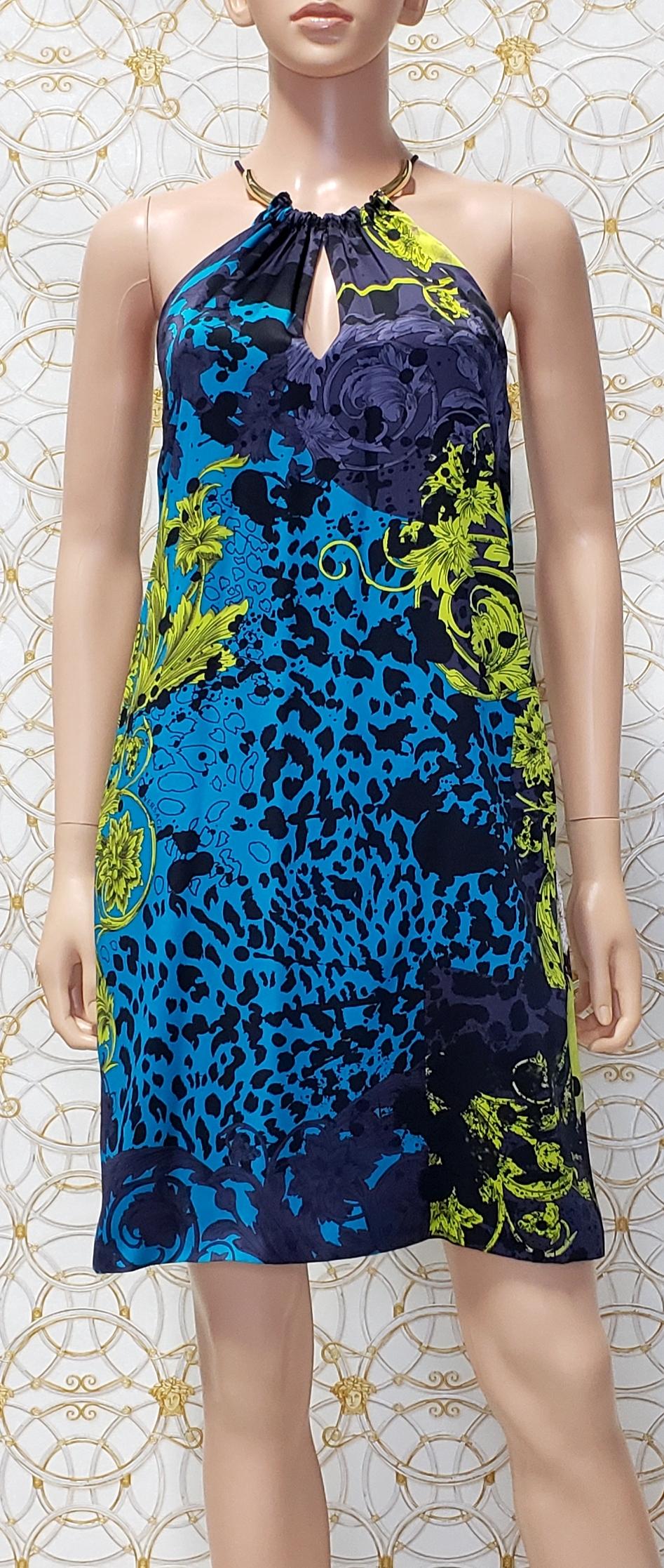 Women's New Versace 100% Silk Barocco Animal Wild Patch Printed Mini Dress Size 38 For Sale