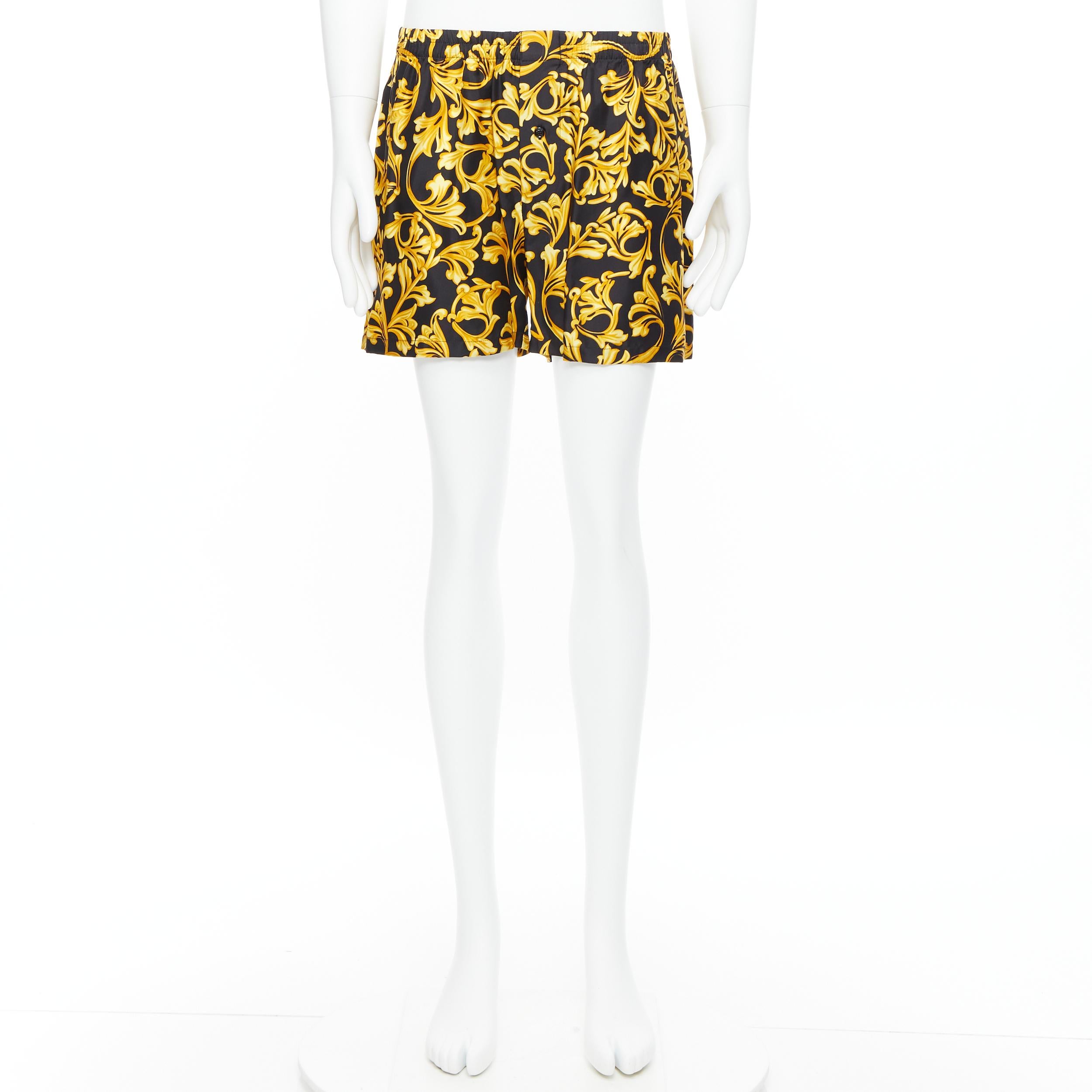 Jaune Versace, short à imprimé floral baroque noir et or 100 % soie, taille IT 5 M, neuf en vente