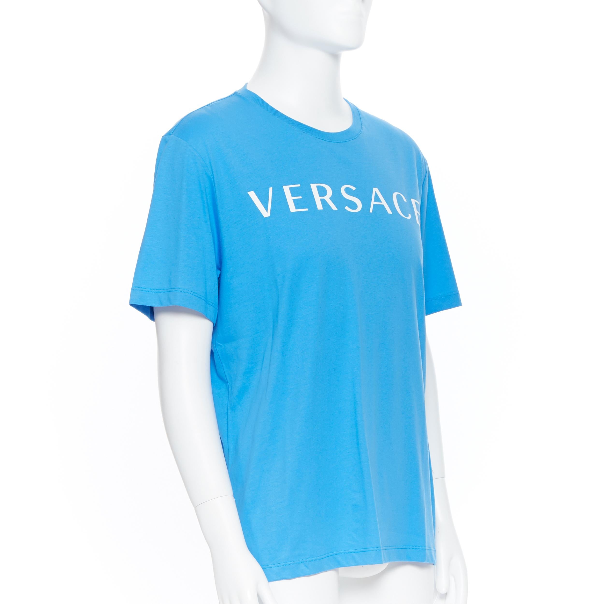 new VERSACE 2018 blue vintage 90's logo front Medusa print slogan t-shirt 3XL In Excellent Condition In Hong Kong, NT