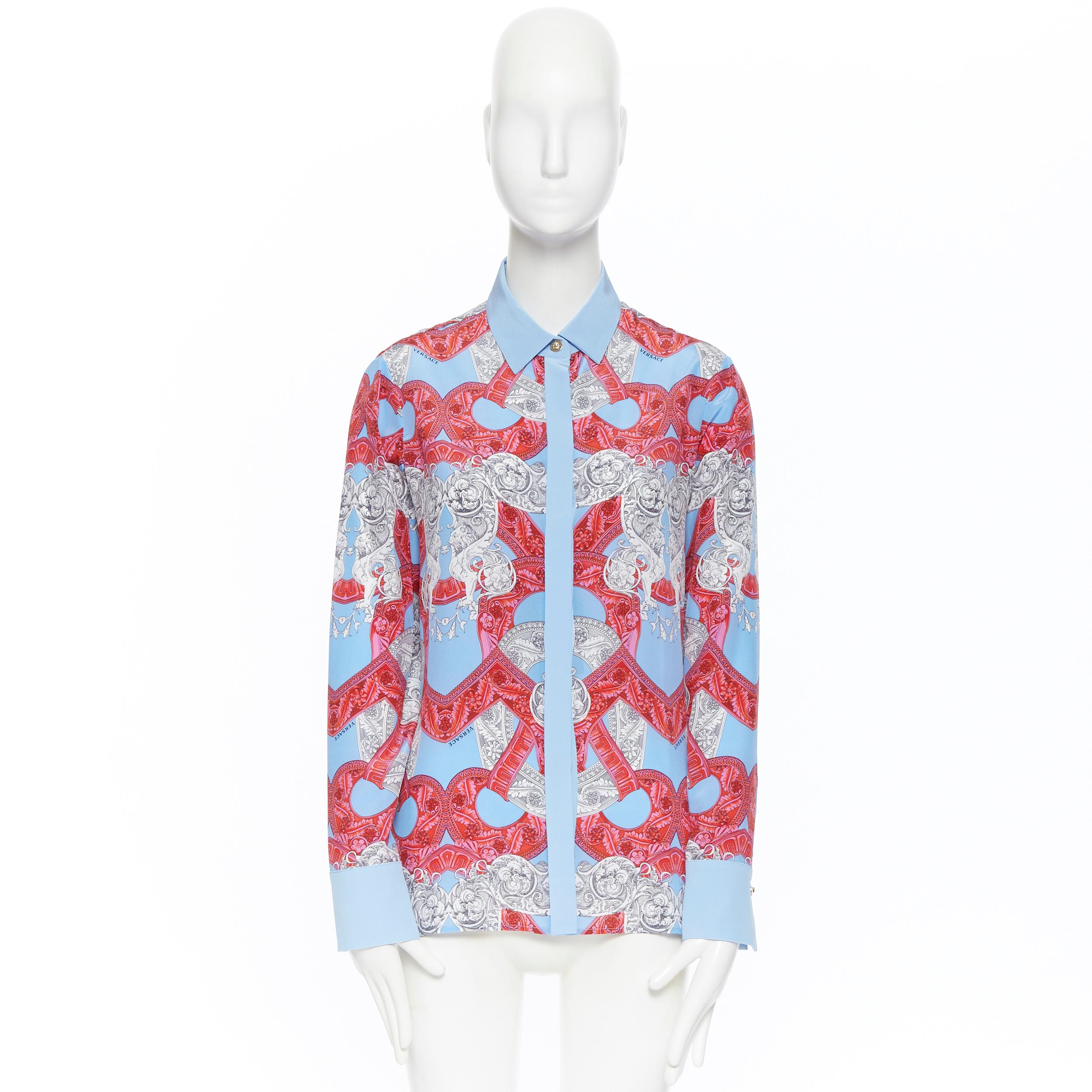 new VERSACE 2018 Runway silk blue pink baroque barocco print Medusa shirt IT38 S
Brand: Versace
Designer: Donatella Versace
Collection: Resort 2018 Look 10, 12
Model Name / Style: Silk shirt
Material: Silk
Color: Multicolour
Pattern: Other;