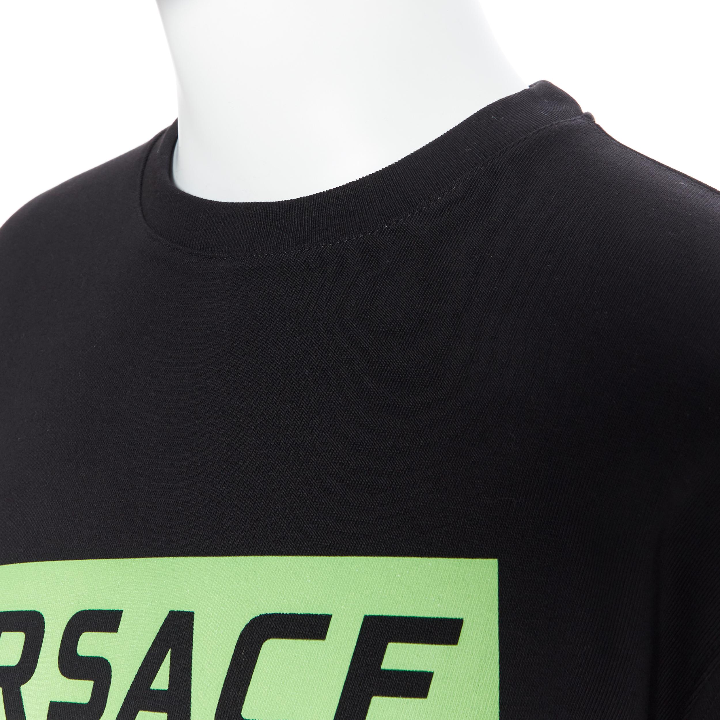new VERSACE 2019 black cotton green box logo graphic crewneck pullover sweats L 2