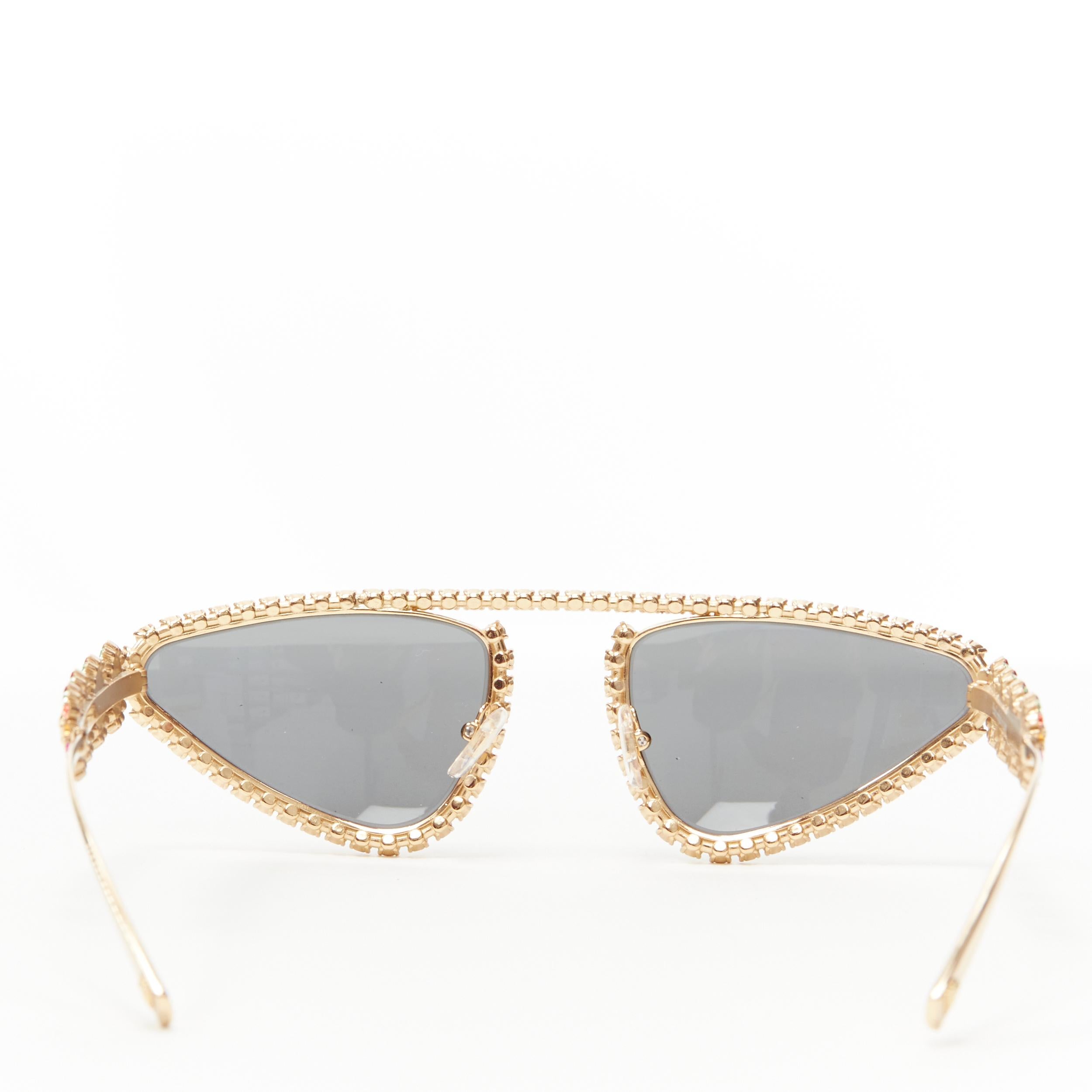 new VERSACE 2019 Runway Signature Medusa rhinestone crystal sunglasses Limited Pour femmes en vente