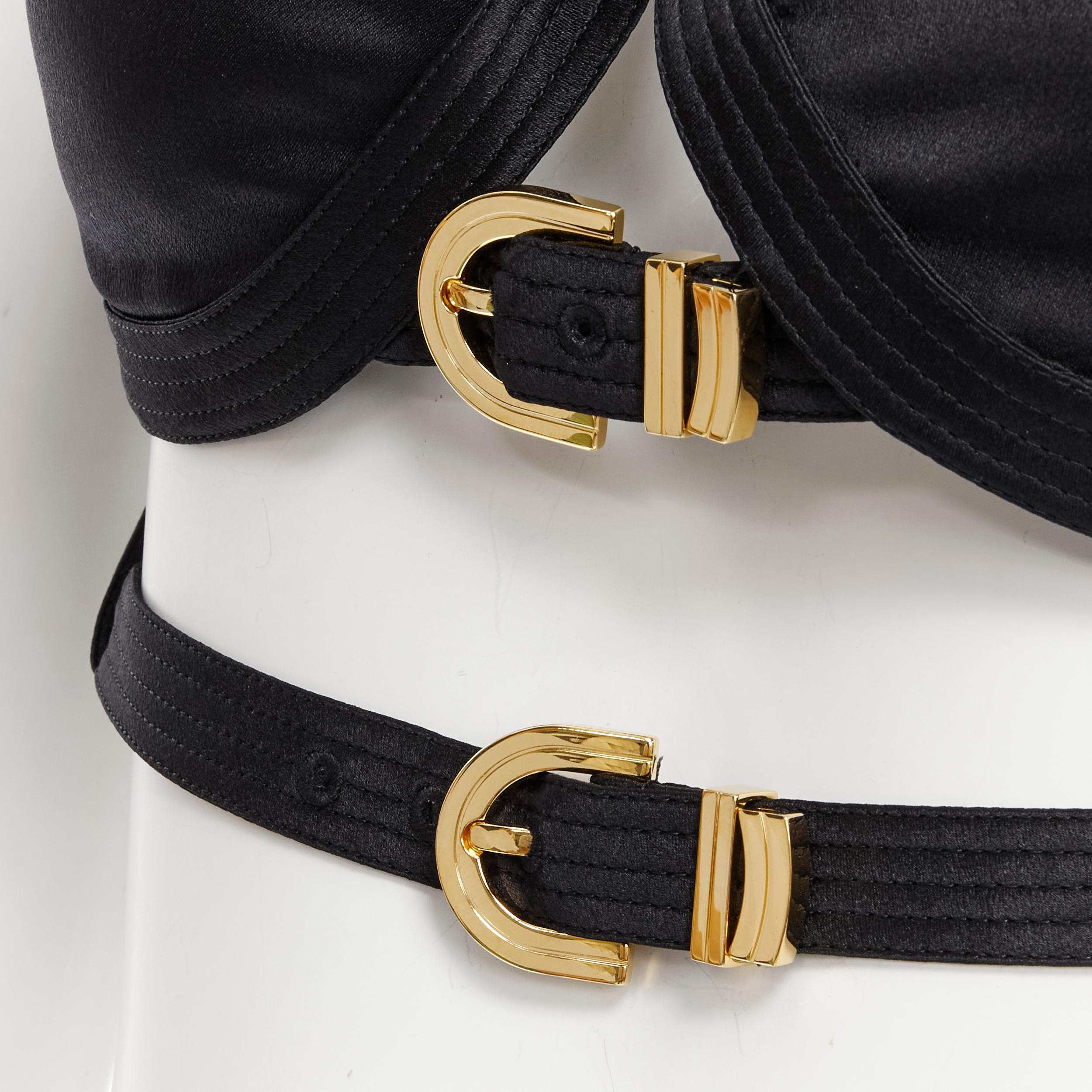 new VERSACE 2019 Runway S&M Bondage black crystal silk gold buckle bra FR40 L 
Reference: TGAS/B01922 
Brand: Versace 
Designer: Donatella Versace 
Collection: Fall Winter 2019 Runway 
Material: Silk 
Color: Black 
Pattern: Solid 
Closure: Buckle