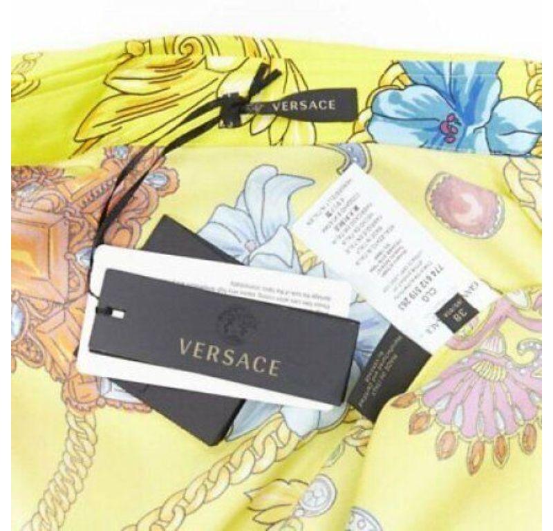 new VERSACE 2019 Runway yellow silk vintage jewel Medusa button shirt EU38 XS For Sale 5