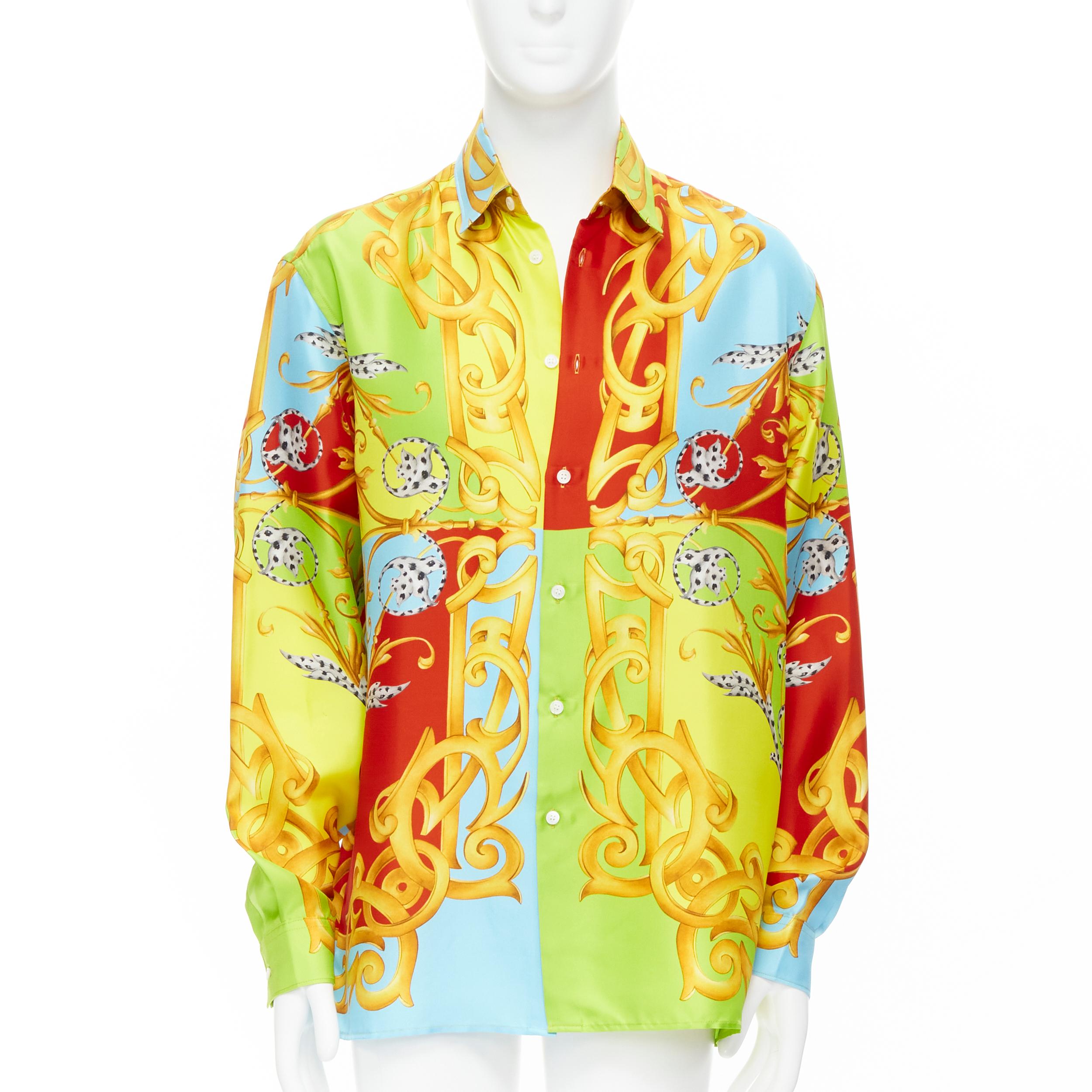 new VERSACE 2020 Barocco Acanthus Pop Print Limited silk shirt EU38 XS In New Condition For Sale In Hong Kong, NT