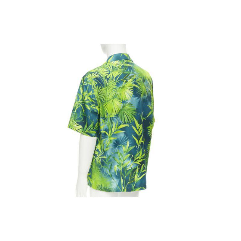 new VERSACE 2020 Iconic JLo Jungle print green tropical print shirt EU41 XL For Sale 2