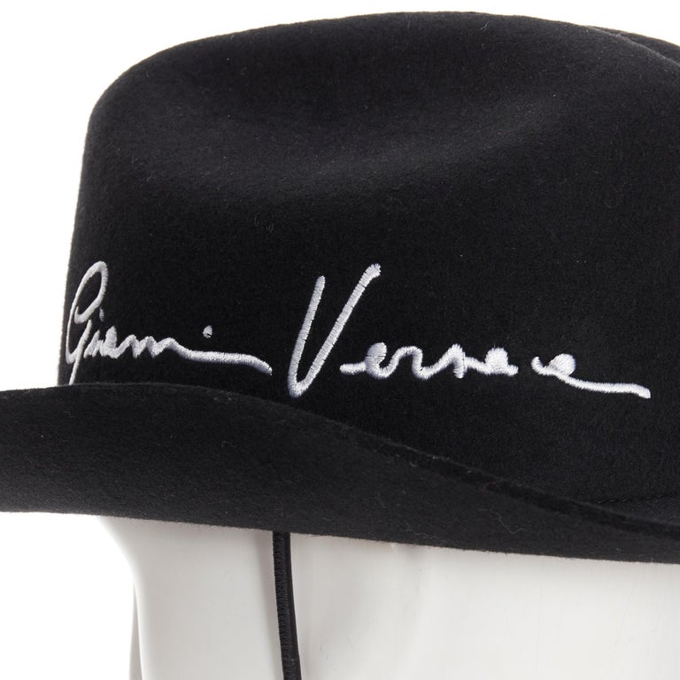 new VERSACE 2020 Runway Gianni GV Signature black wool  display picture 1