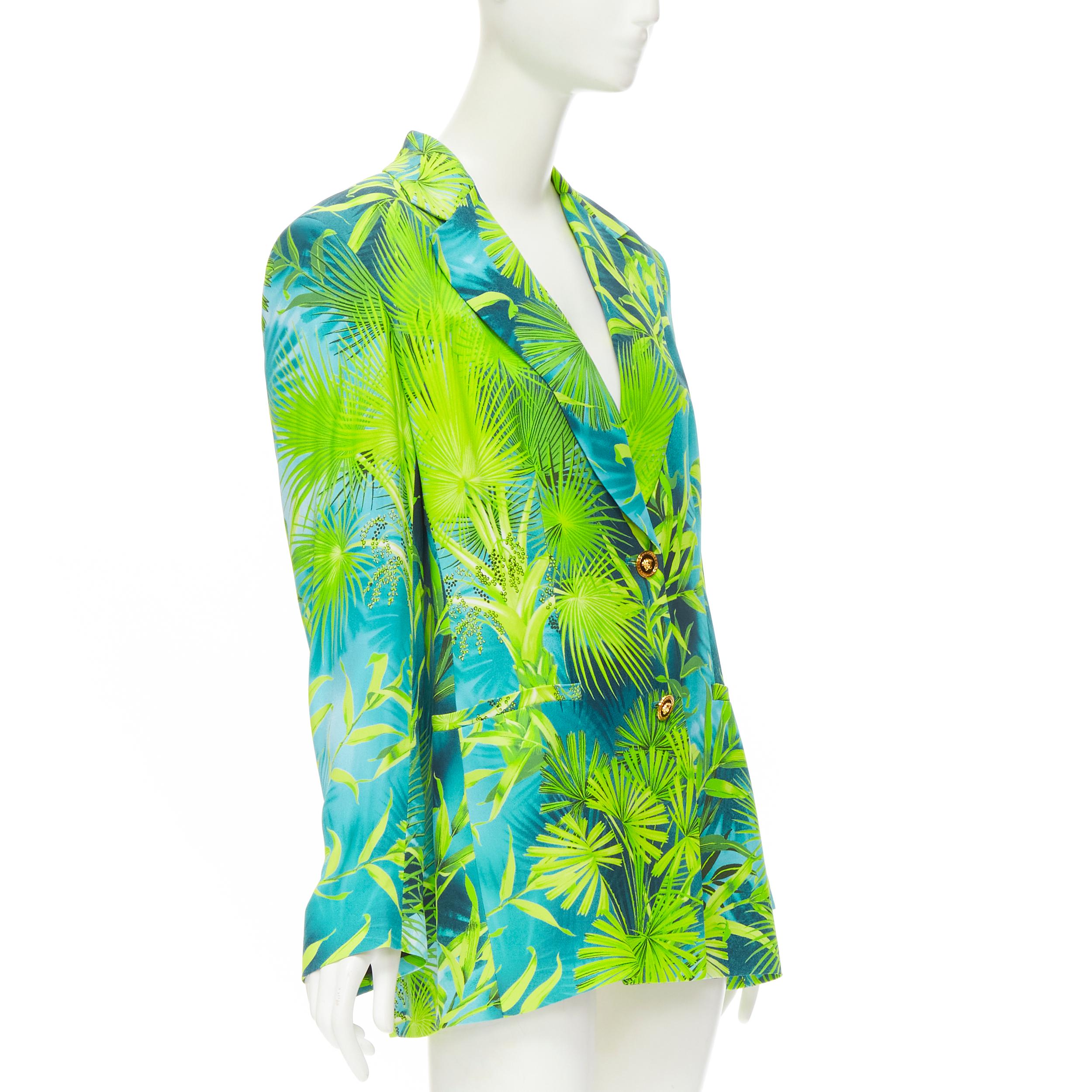new VERSACE 2020 Runway Iconic Jungle print Medusa button green blazer IT46 L In New Condition In Hong Kong, NT