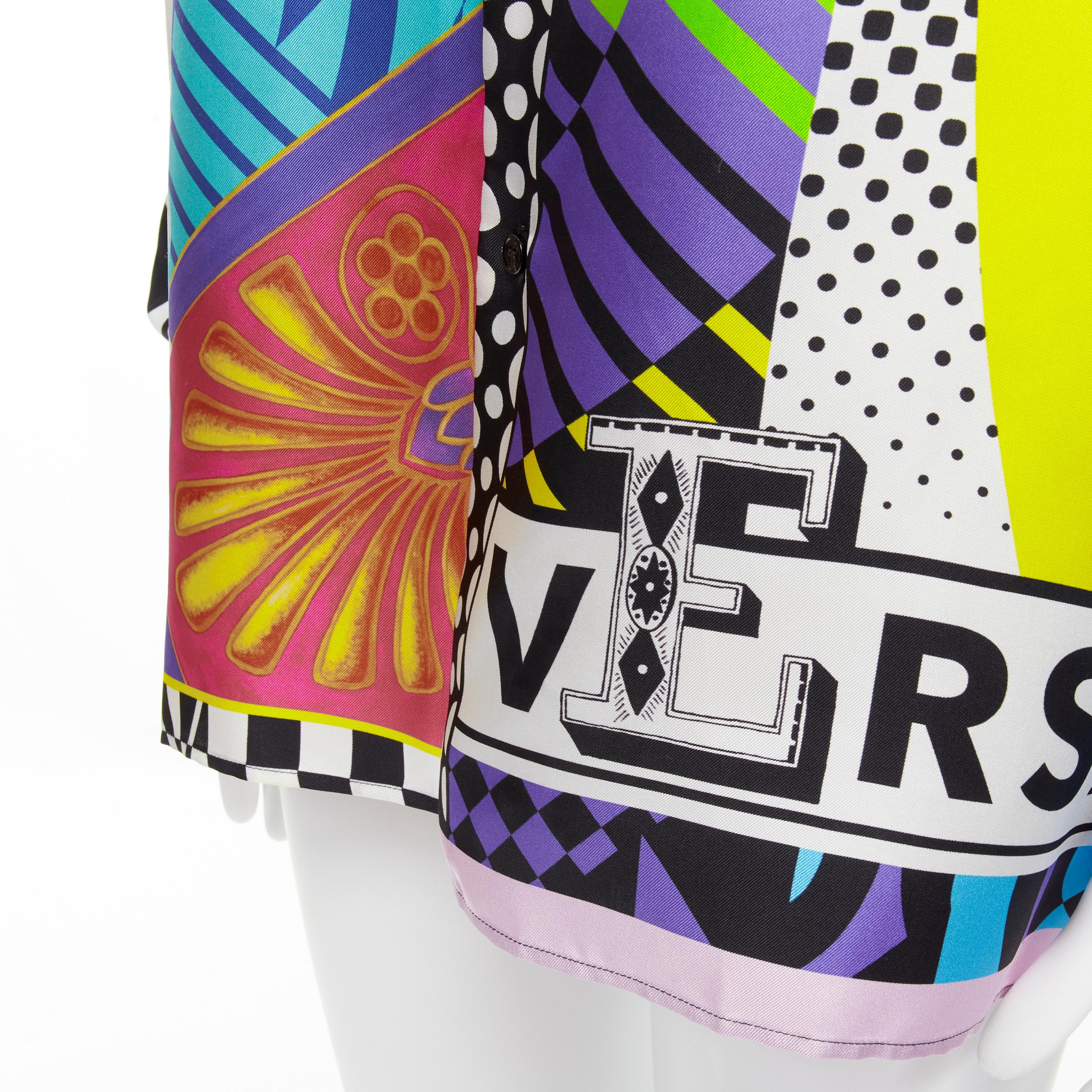 new VERSACE 2020 Runway Pop Temple collage vintage print silk shirt EU39 M 
Reference: TGAS/C00282 
Brand: Versace 
Designer: Donatella Versace 
Collection: Pre-Fall 2020 Pop Temple Runway 
Material: Silk 
Color: Multicolour 
Pattern: