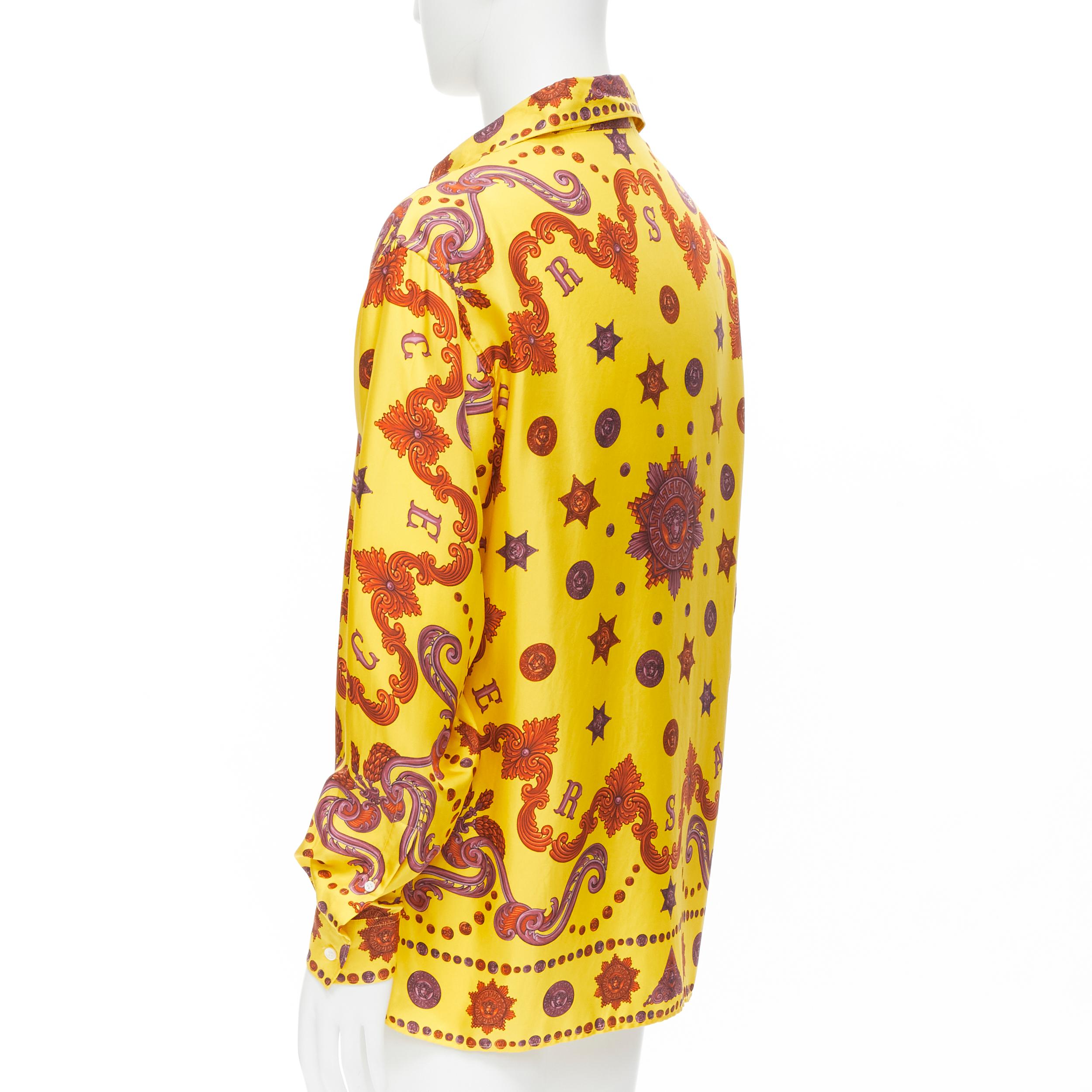 new VERSACE 2020 Runway Western Barocco 100% silk yellow red print shirt EU39 M In New Condition In Hong Kong, NT