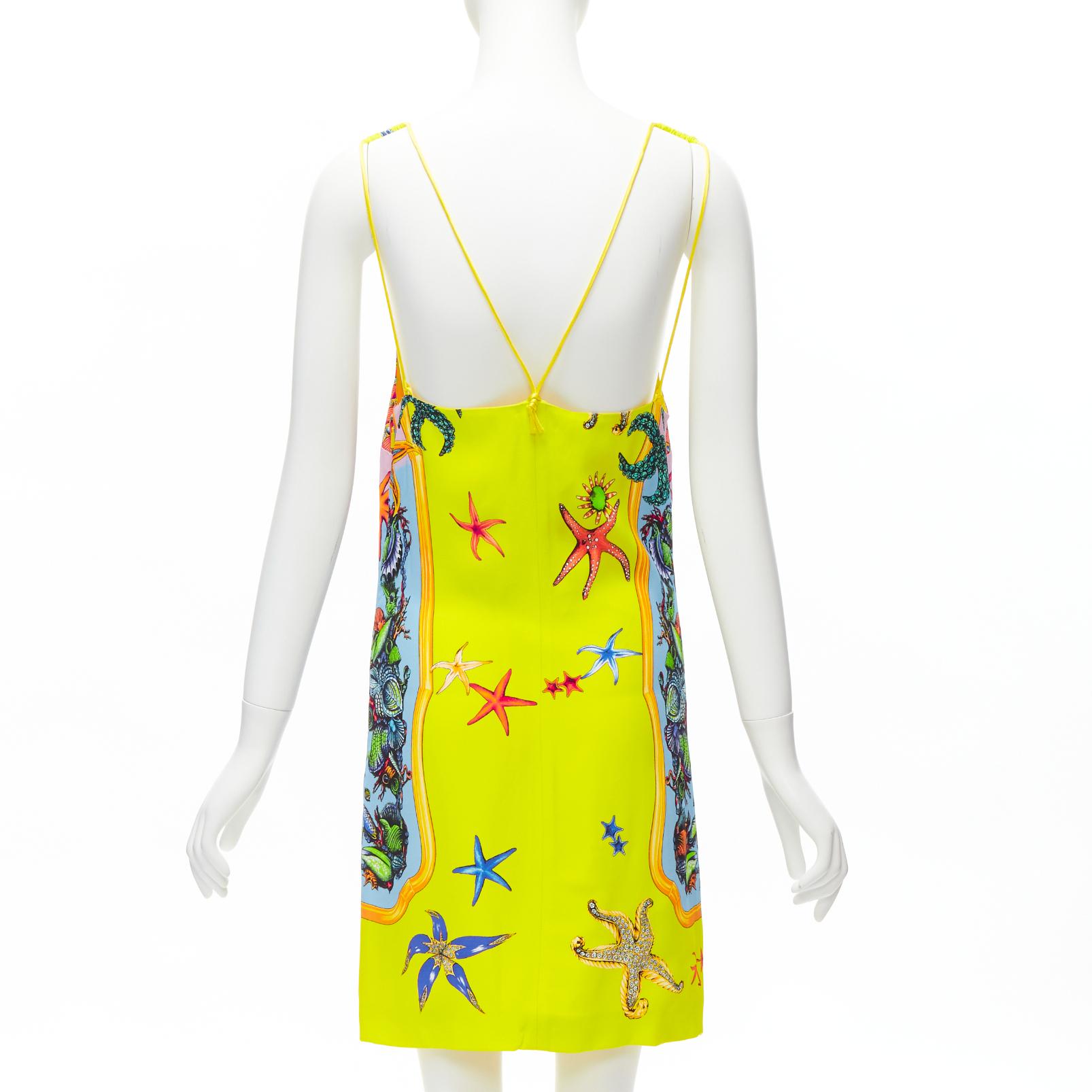 Women's new VERSACE 2020 Tresor De La Mer signature starfish print yellow dress IT38 XS For Sale