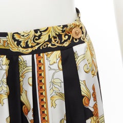 new VERSACE 2021 Renaissance Barocco black gold silk pleated skirt IT40 S