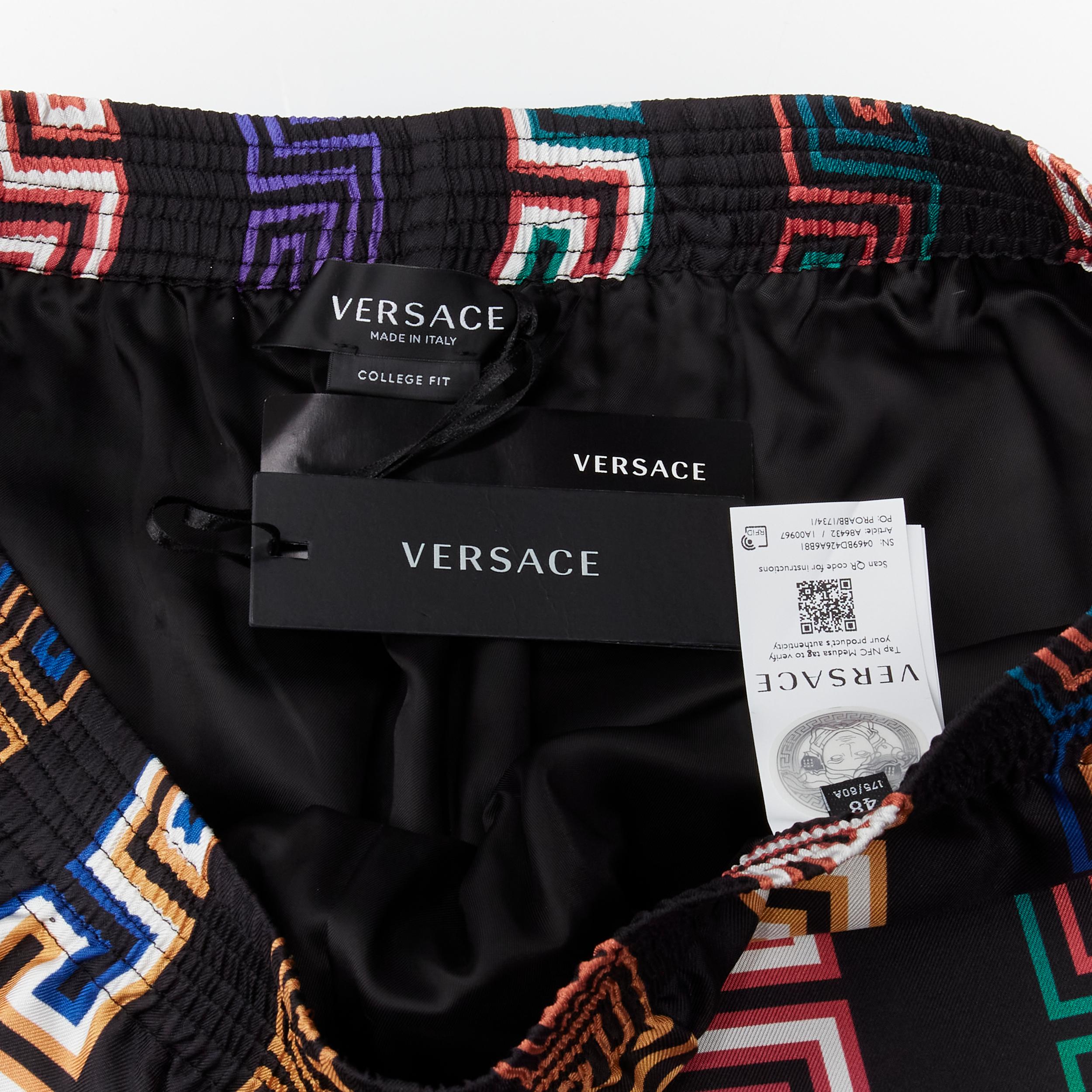 new VERSACE 2021 Runway Neon Greca black college fit silk twill shorts IT46 S For Sale 4