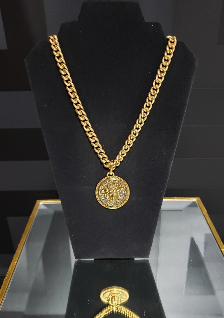 New VERSACE 24K Gold plated crystal embellished chain necklace For Sale