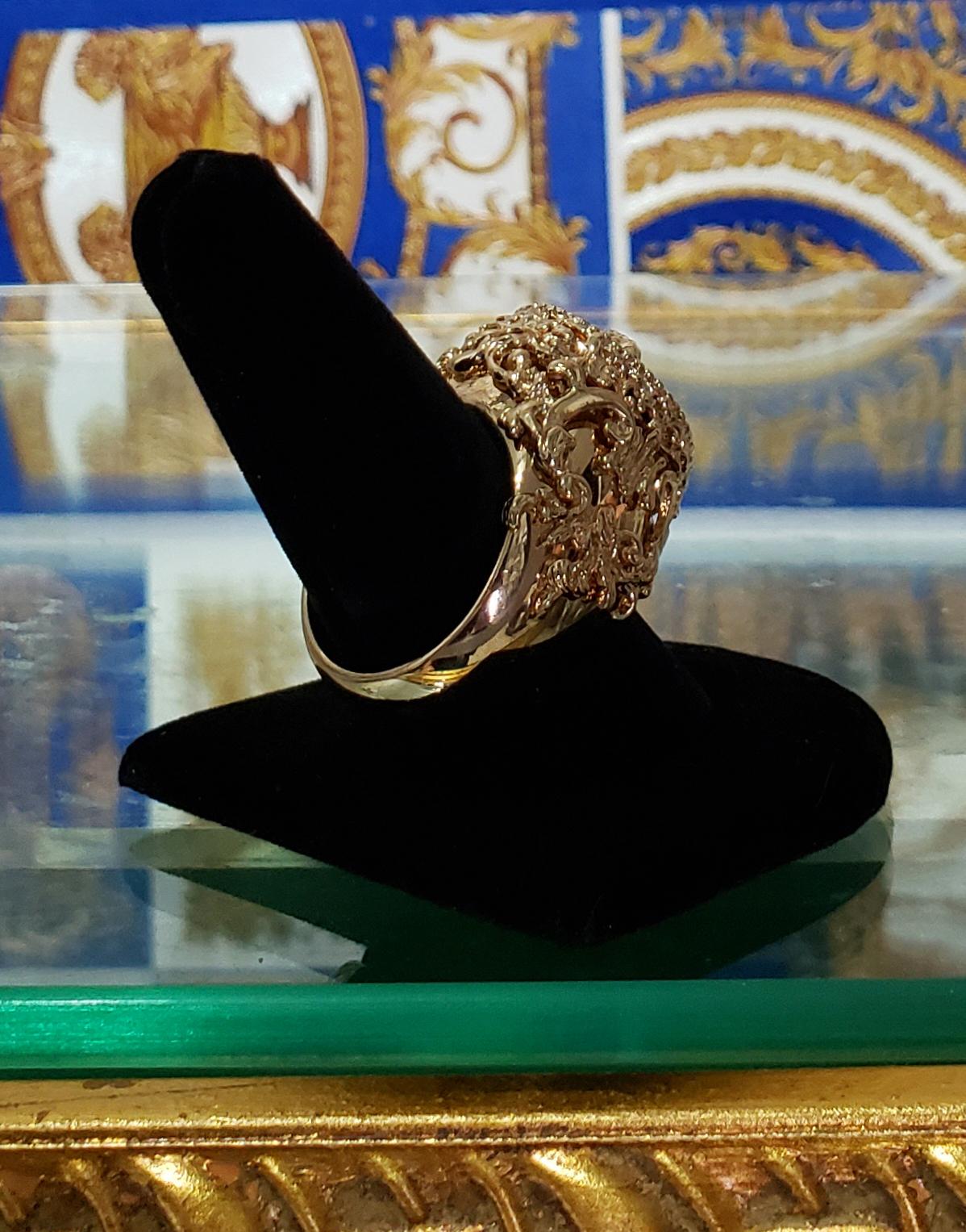 Women's or Men's NEW VERSACE 24K GOLD PLATED MEDUSA RING with BLACK size 9.5
