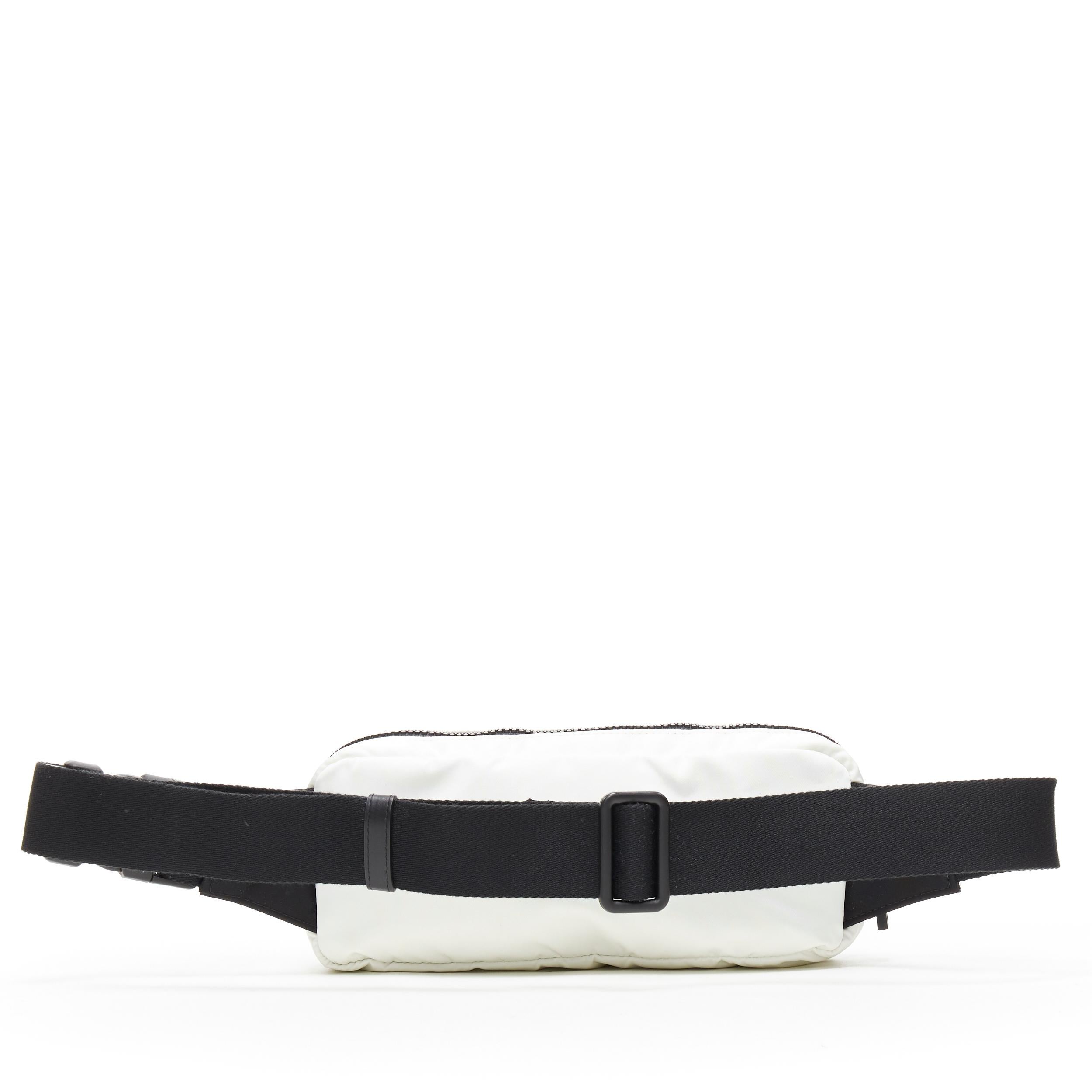 new VERSACE 90's Vintage Box Logo print white nylon crossbody waist belt bag In New Condition In Hong Kong, NT