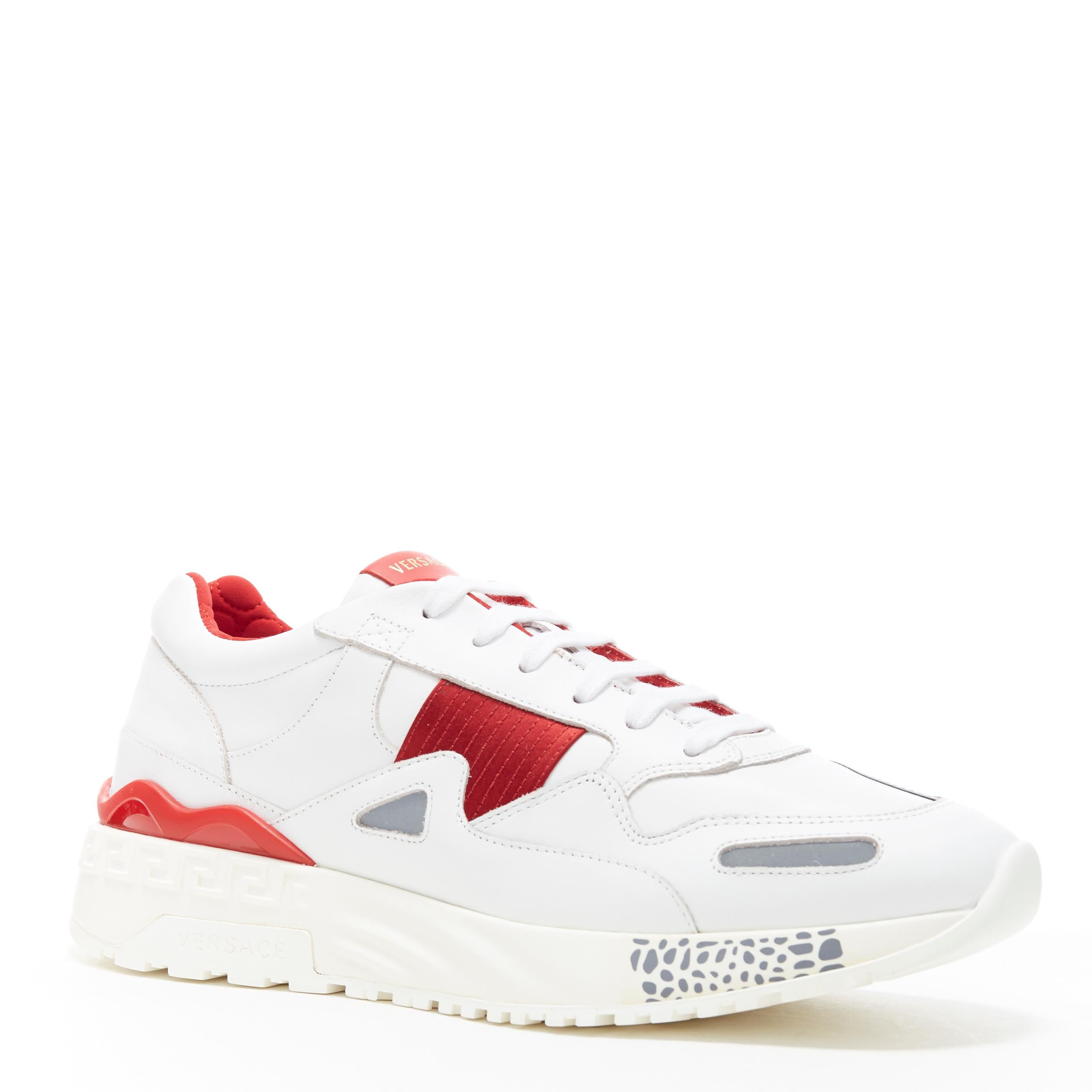 new VERSACE Achilles white lamb leather red satin chunky sole dad sneakers EU40
Brand: Versace
Designer: Donatella Versace
Model Name / Style: Achilles sneakers
Material: Leather; lamb leather
Color: White; red detail
Pattern: Solid
Closure: Lace