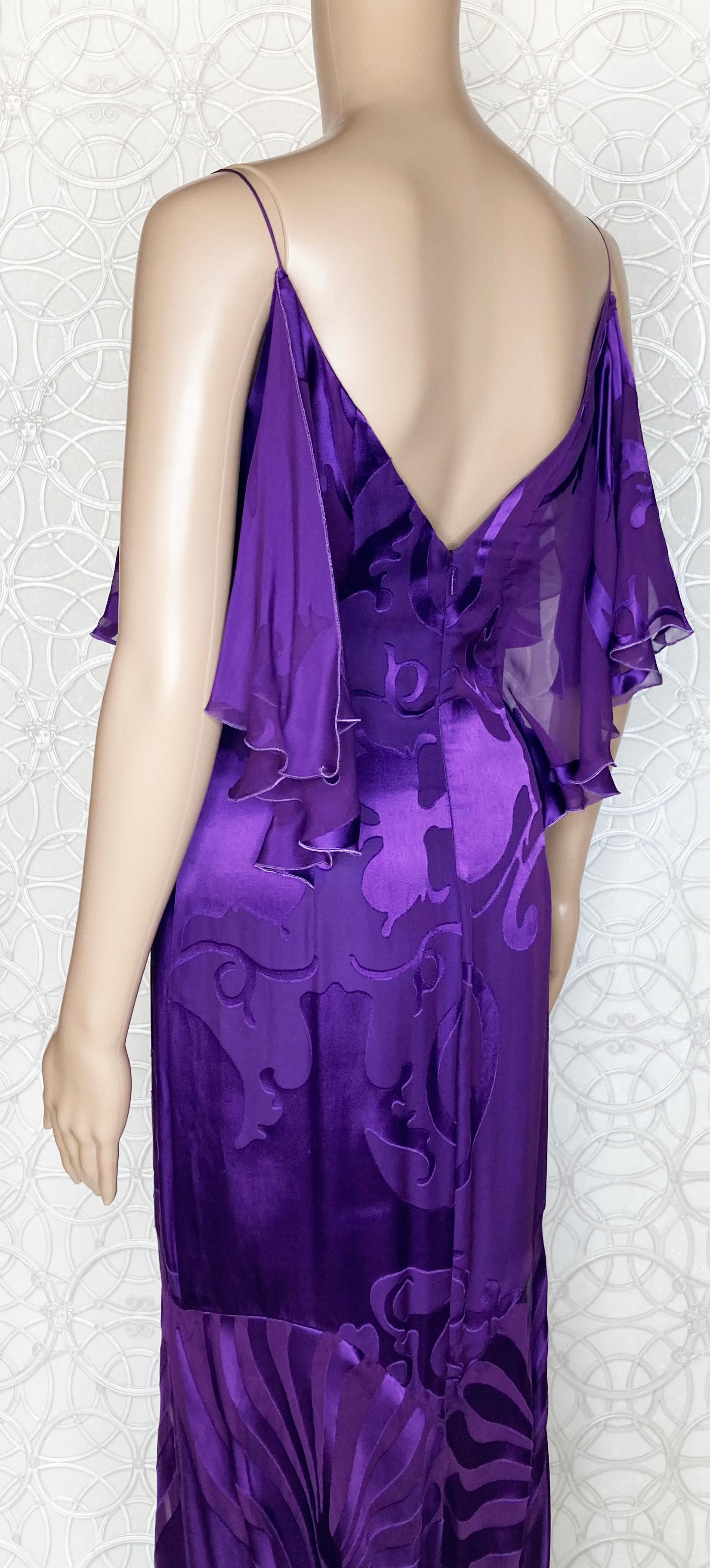 Pre-FALL 2011 Look # 5 VERSACE PURPLE FLORAL GOWN DRESS 38 - 2 For Sale 5