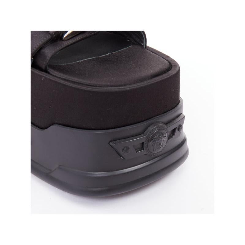 nuevo VERSACE Anthem 120 seda satinada Medusa hebilla plataforma sandalias gruesas EU37 en venta 5