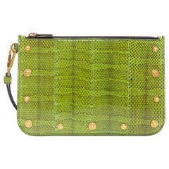 new VERSACE AW18 green ayers scaled leather gold Medusa stud wristlet clutch bag