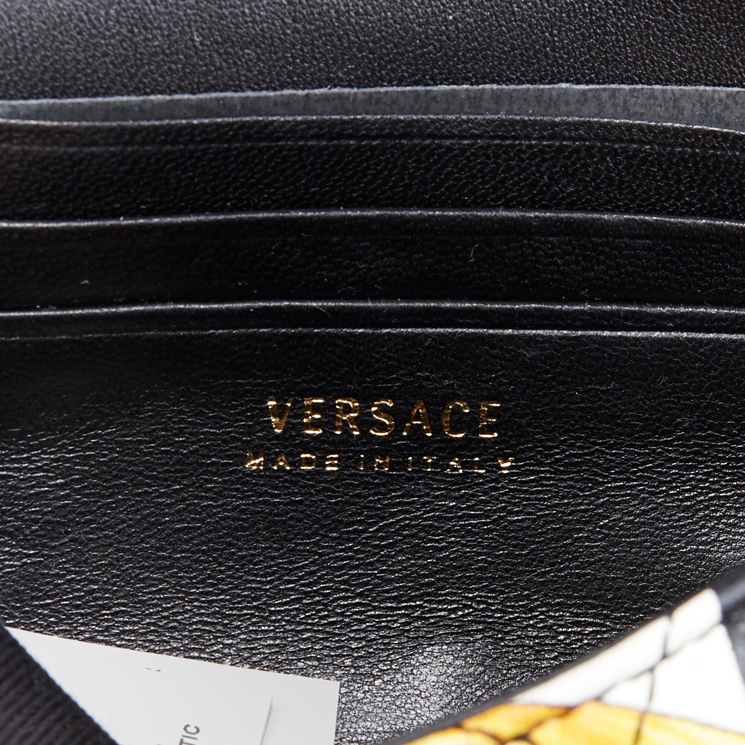 new VERSACE AW19 black white Greca gold baroque print quilted leather Medusa bag 6