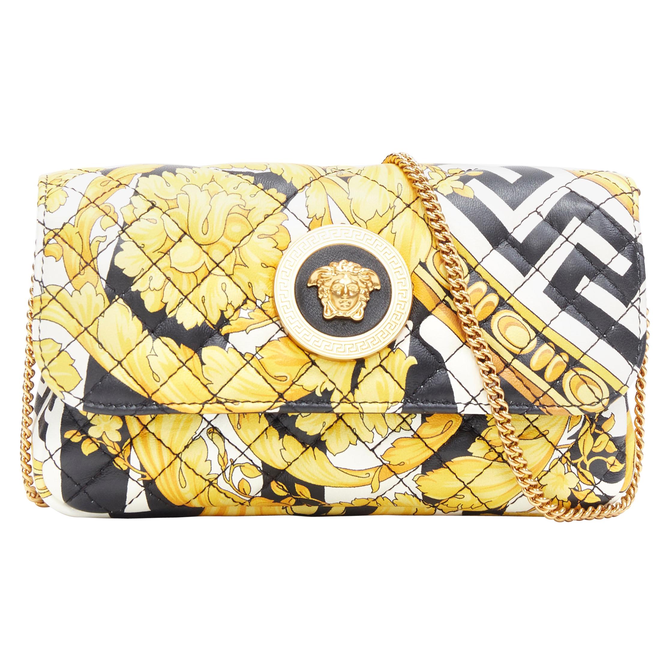 new VERSACE AW19 black white Greca gold baroque print quilted leather Medusa bag