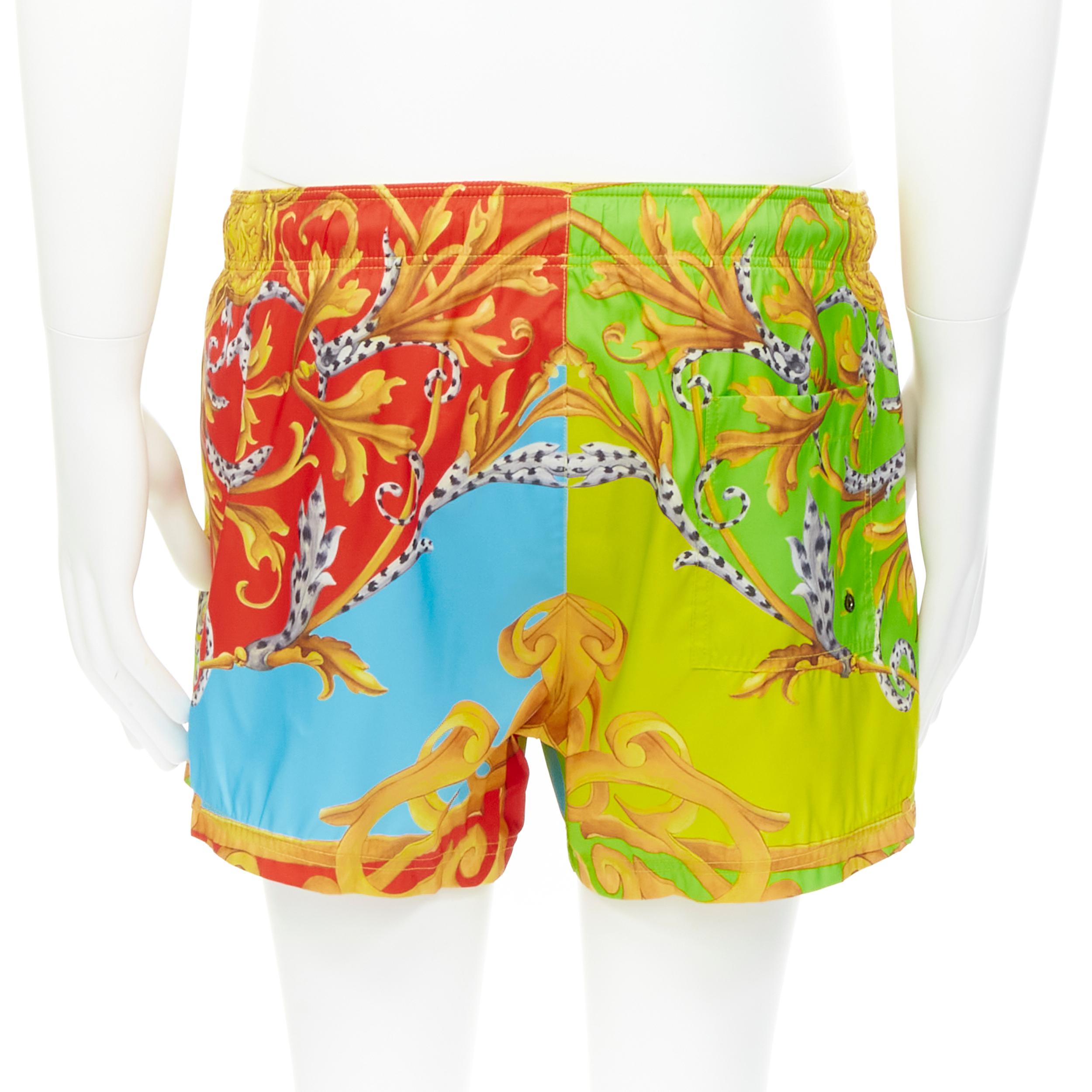 new VERSACE Barocco Acanthus Pop print swim trunk shorts IT5 L In New Condition For Sale In Hong Kong, NT