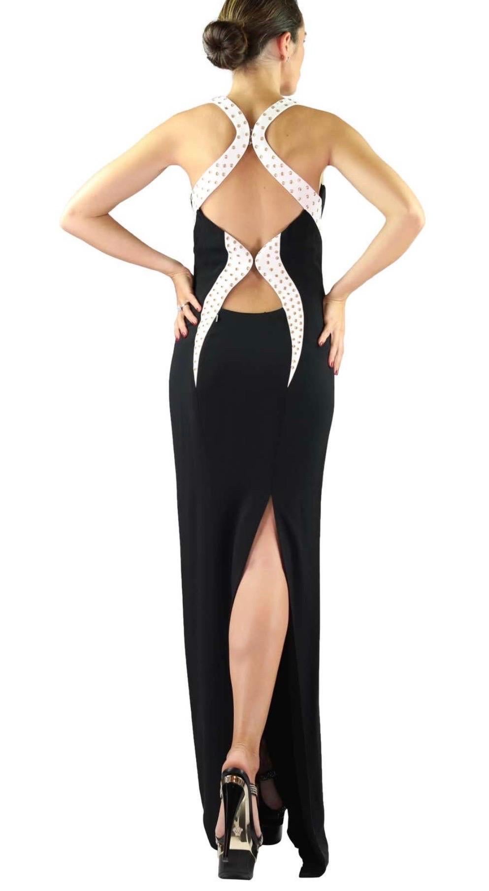 New Versace Black and White Eyelet-studded Gown In New Condition For Sale In Montgomery, TX