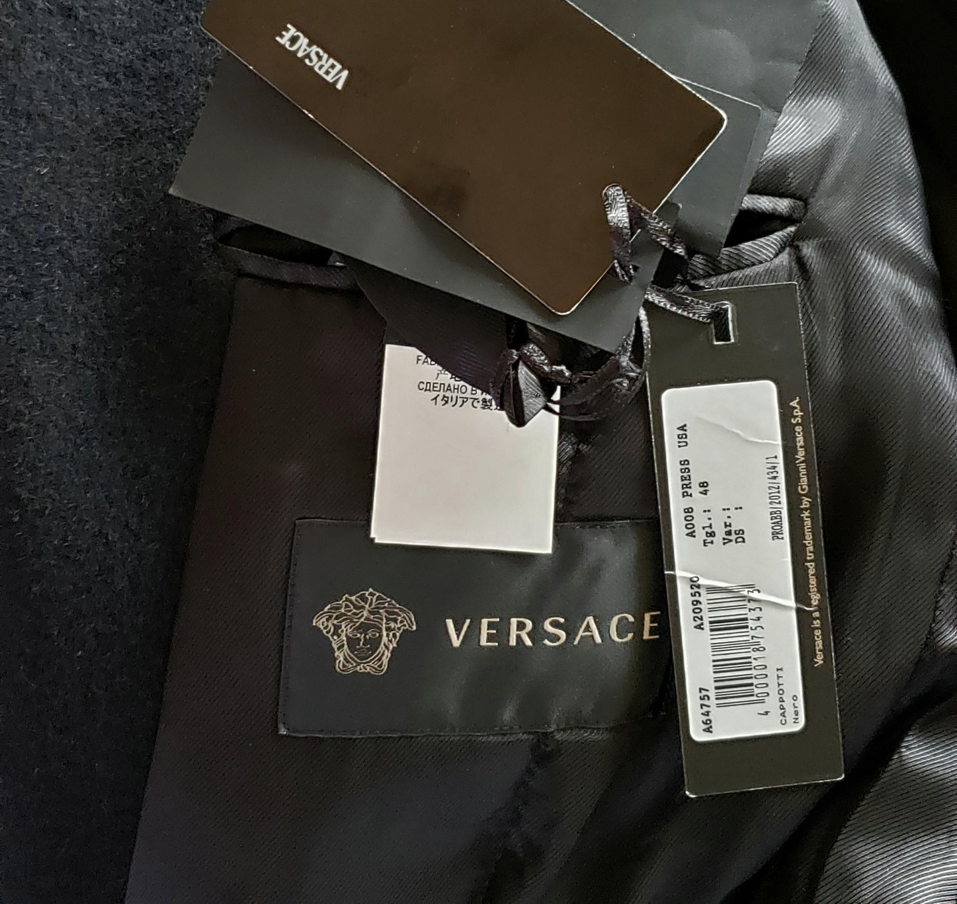 New VERSACE BLACK ANGORA CASHMERE WOOL MEN'S COAT For Sale at 1stDibs