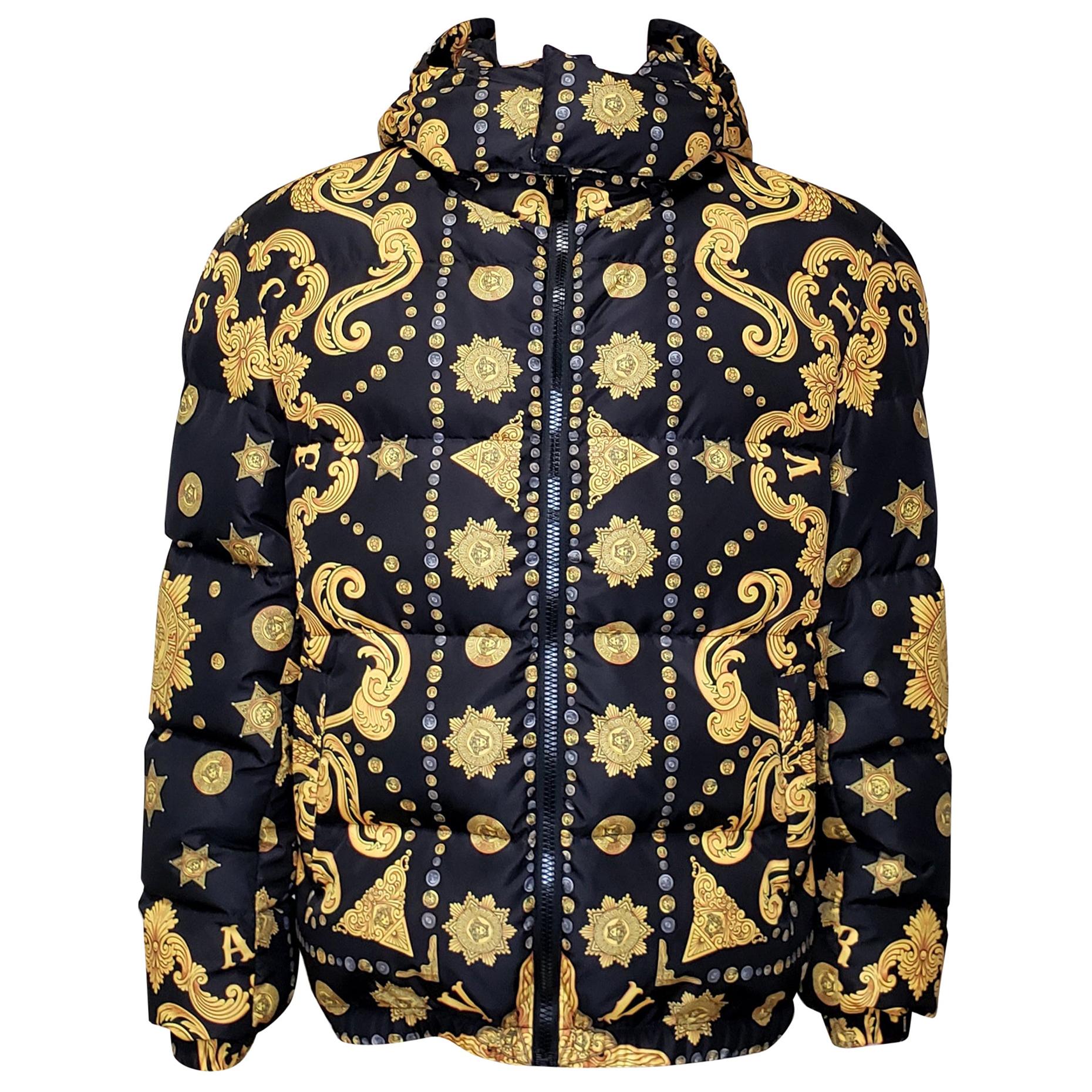 New VERSACE BLACK BAROQUE PRINT GOOSE DOWN PUFFER JACKET 50 - 40 (L) at  1stDibs
